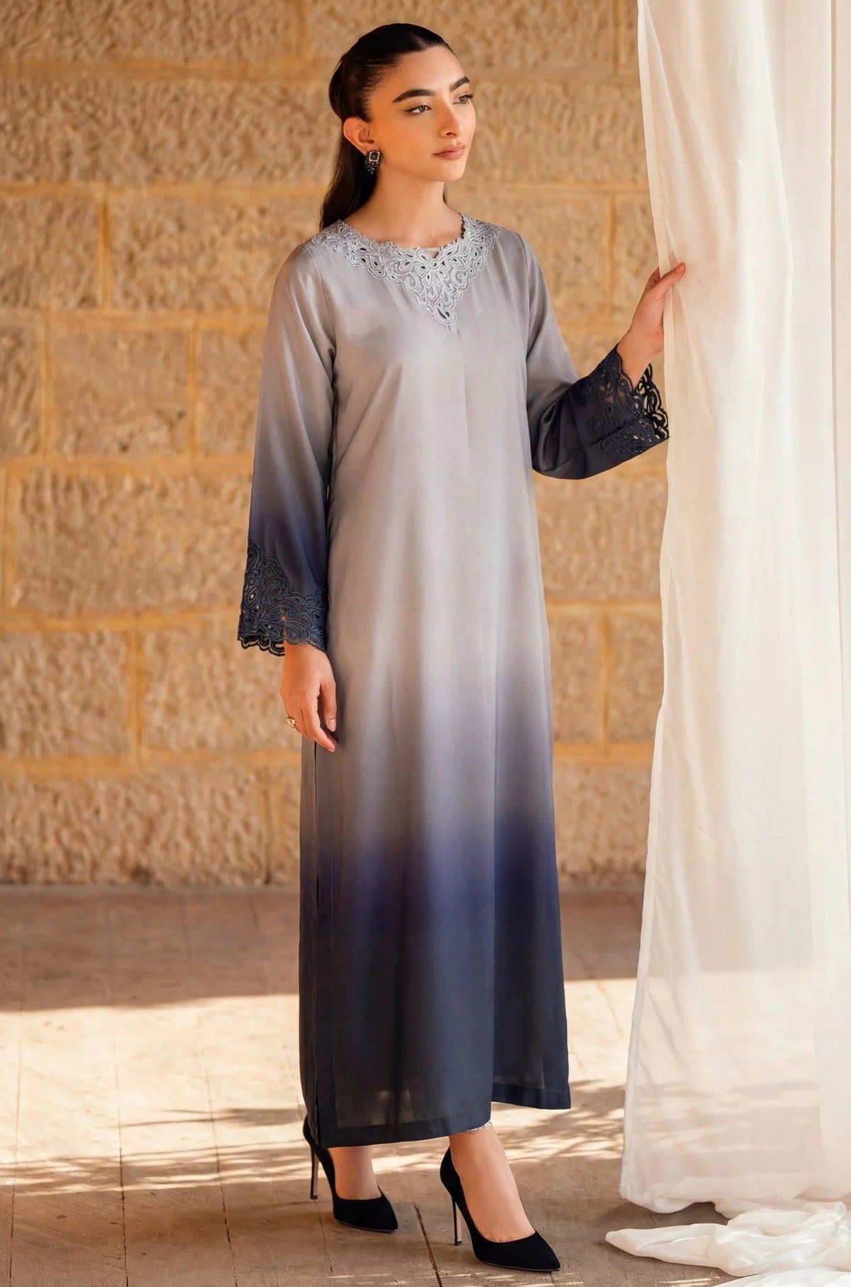 Sahibas by Mirza