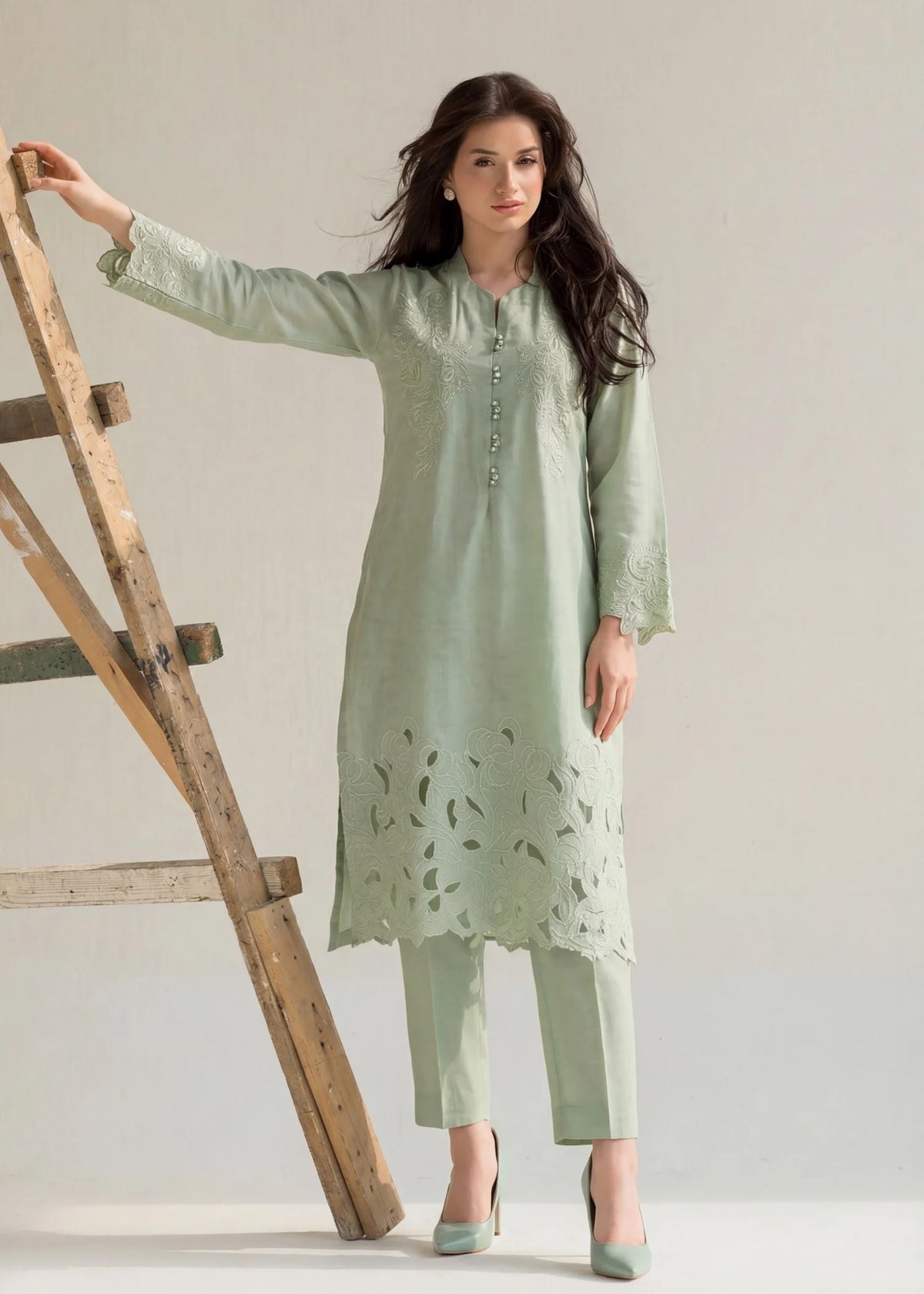 Sahibas by Mirza