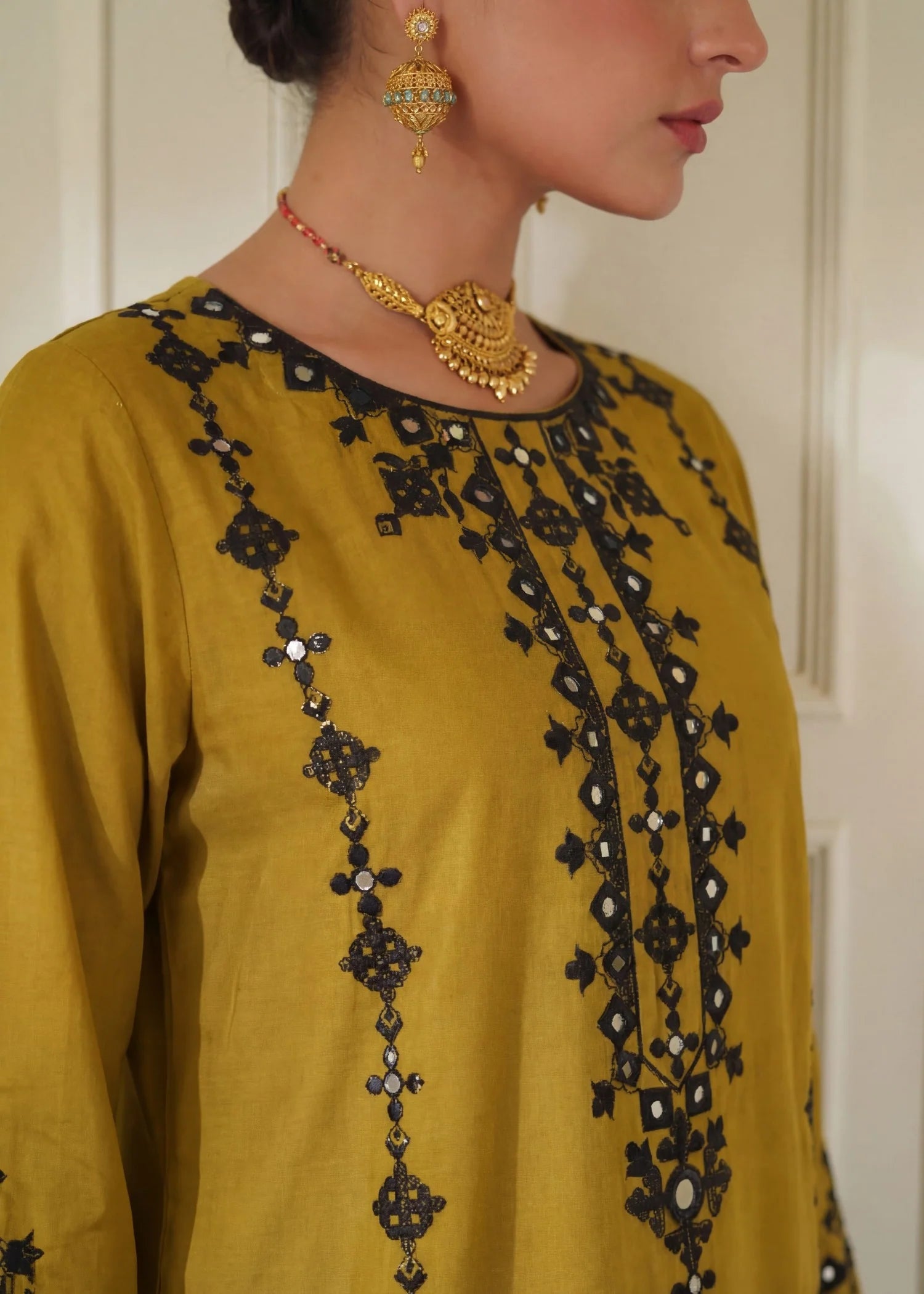 Sahibas by Mirza