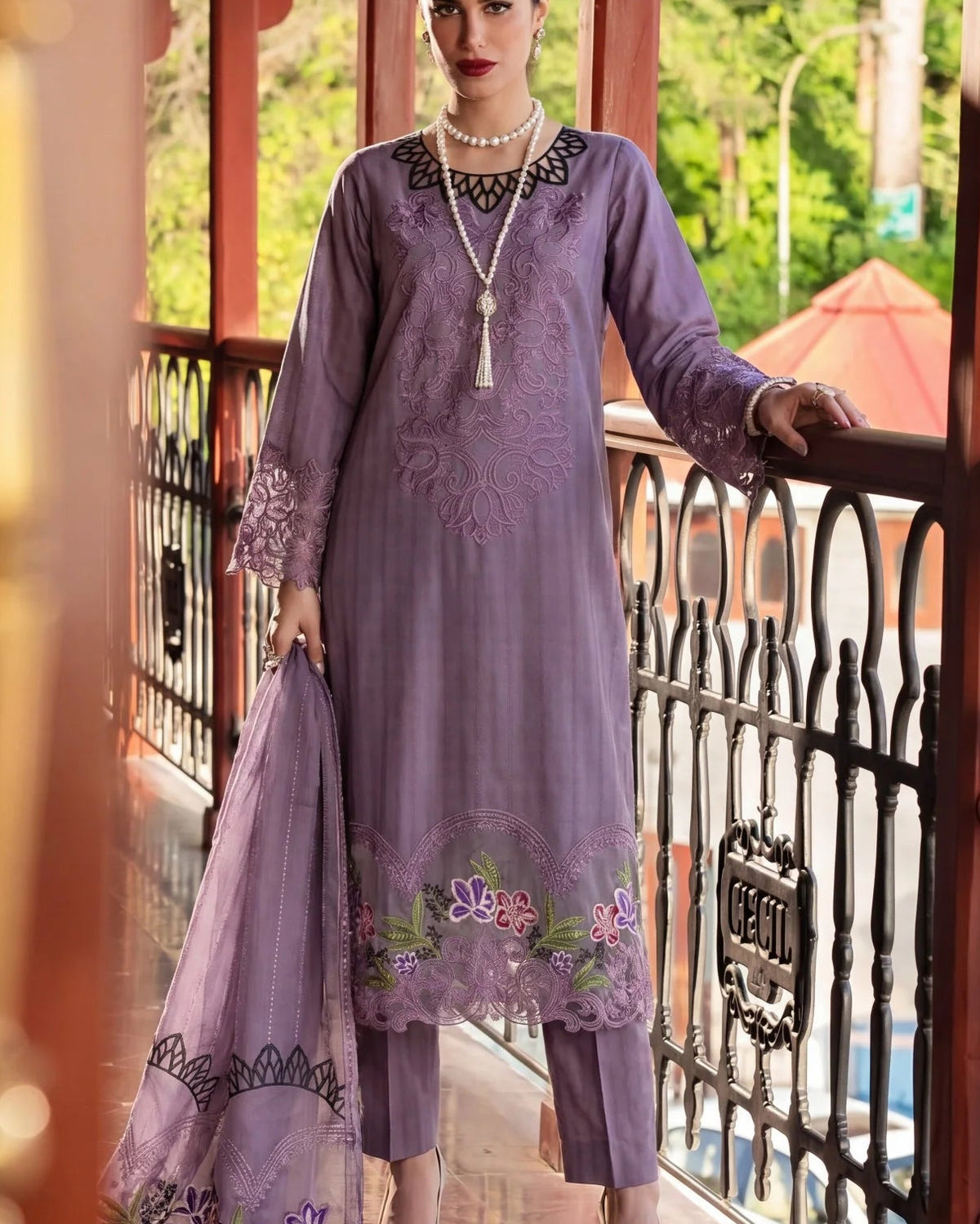 Sahibas by Mirza