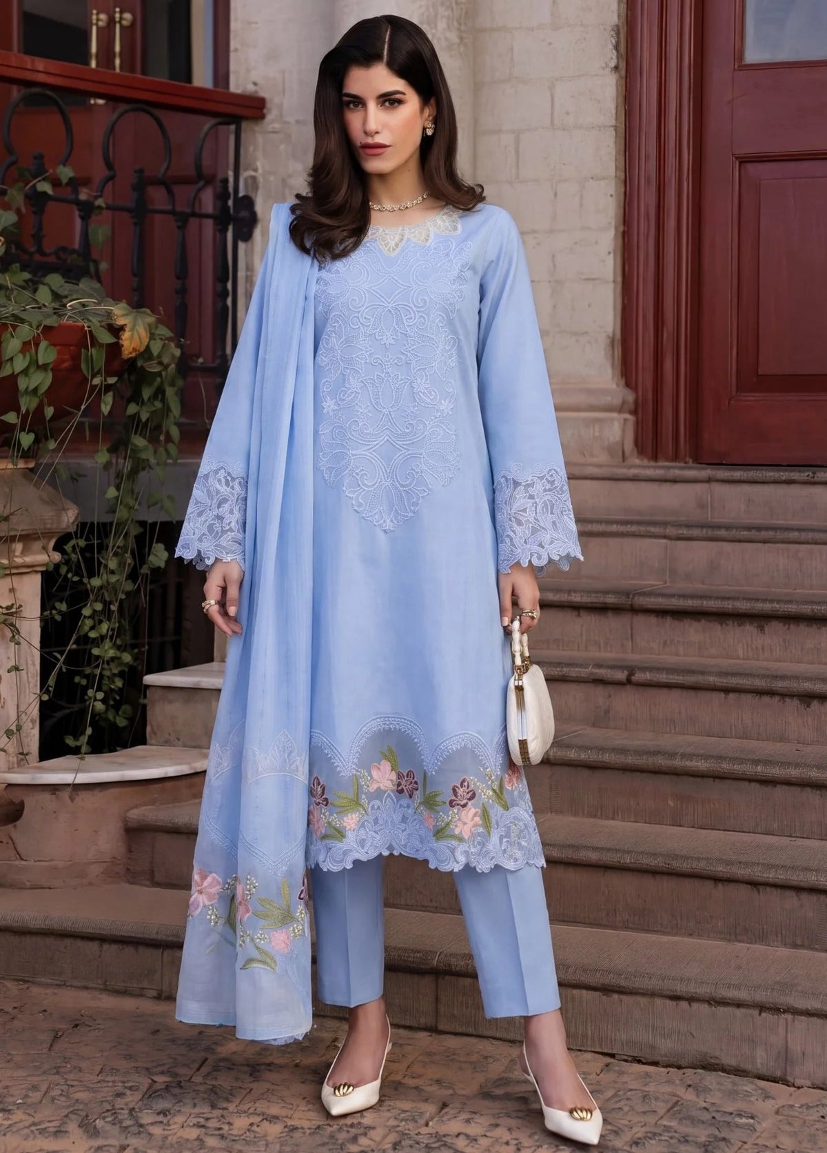 Sahibas by Mirza