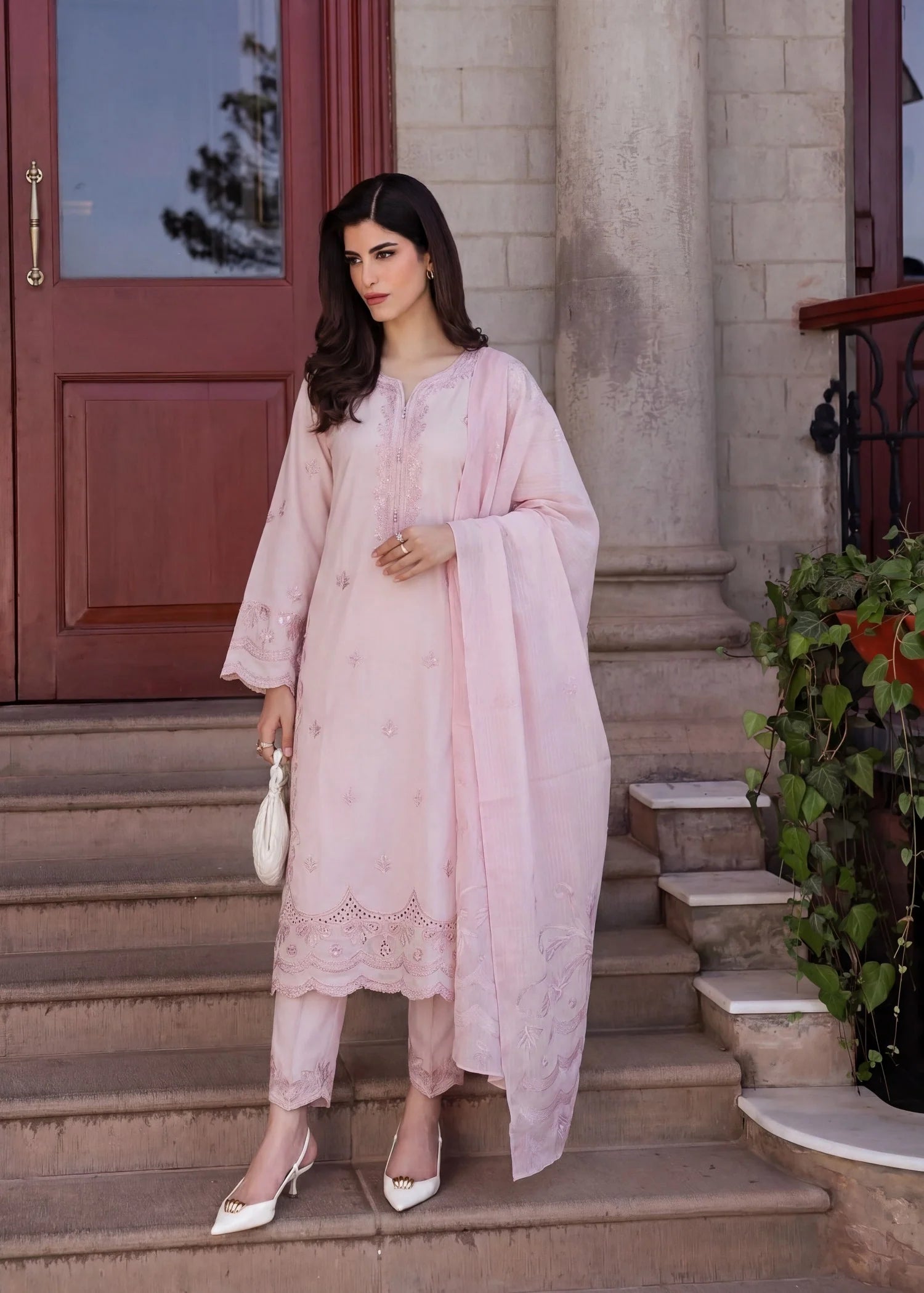 Sahibas by Mirza