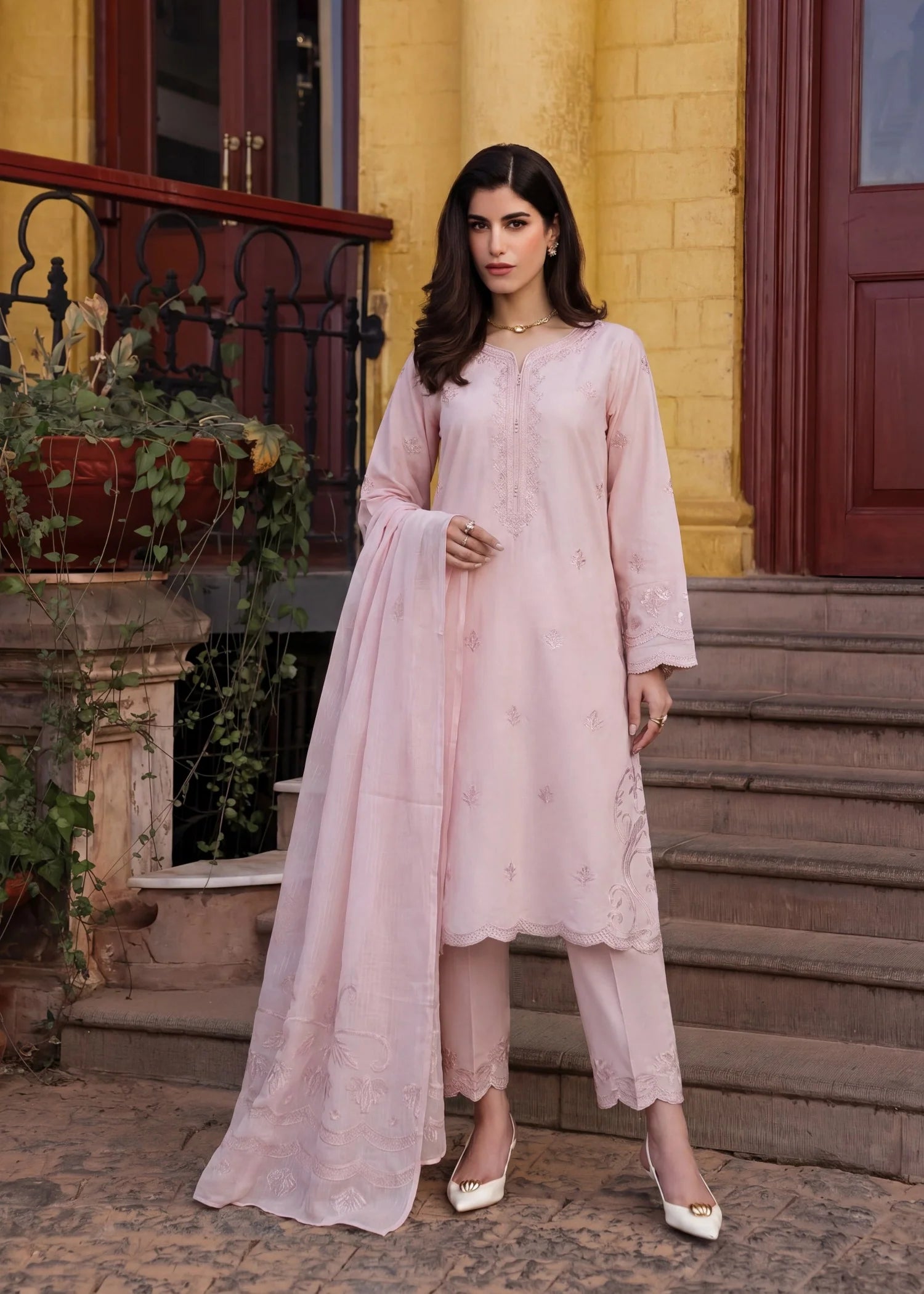 Sahibas by Mirza