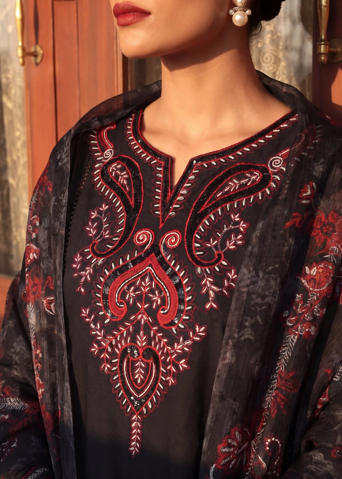 Sahibas by Mirza