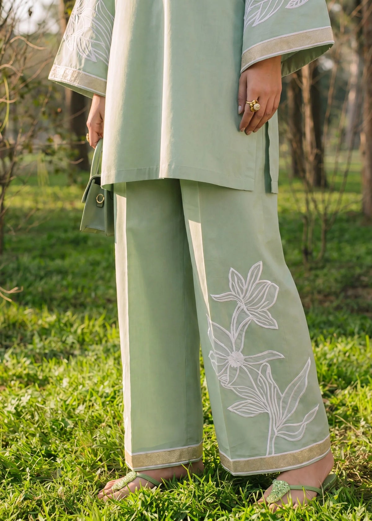 Sahibas by Mirza
