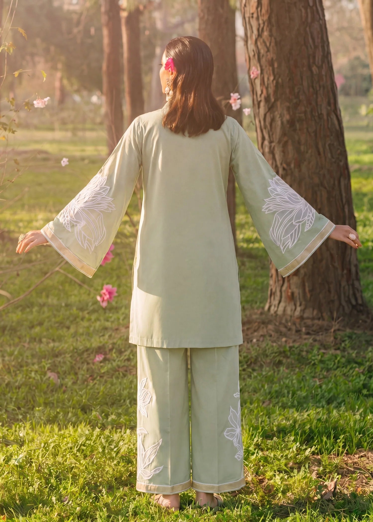 Sahibas by Mirza
