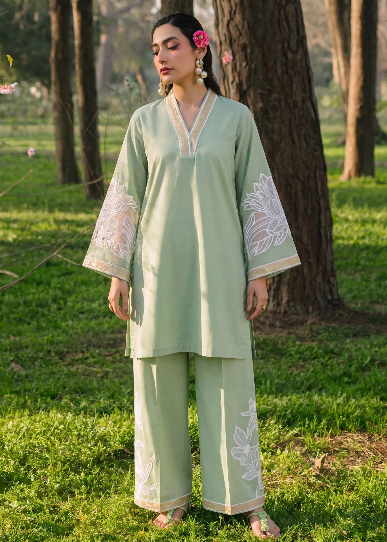 Sahibas by Mirza