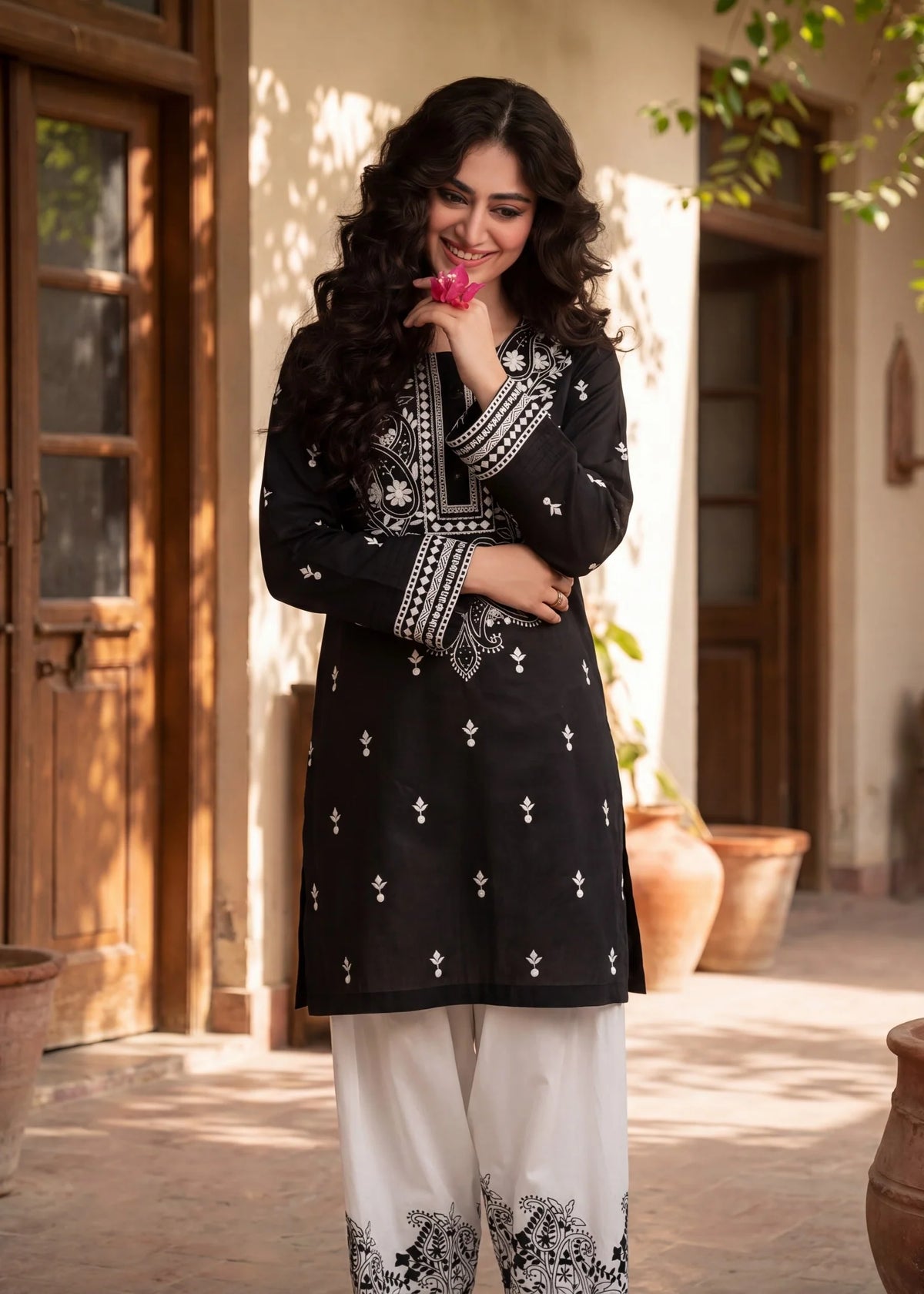 Sahibas by Mirza
