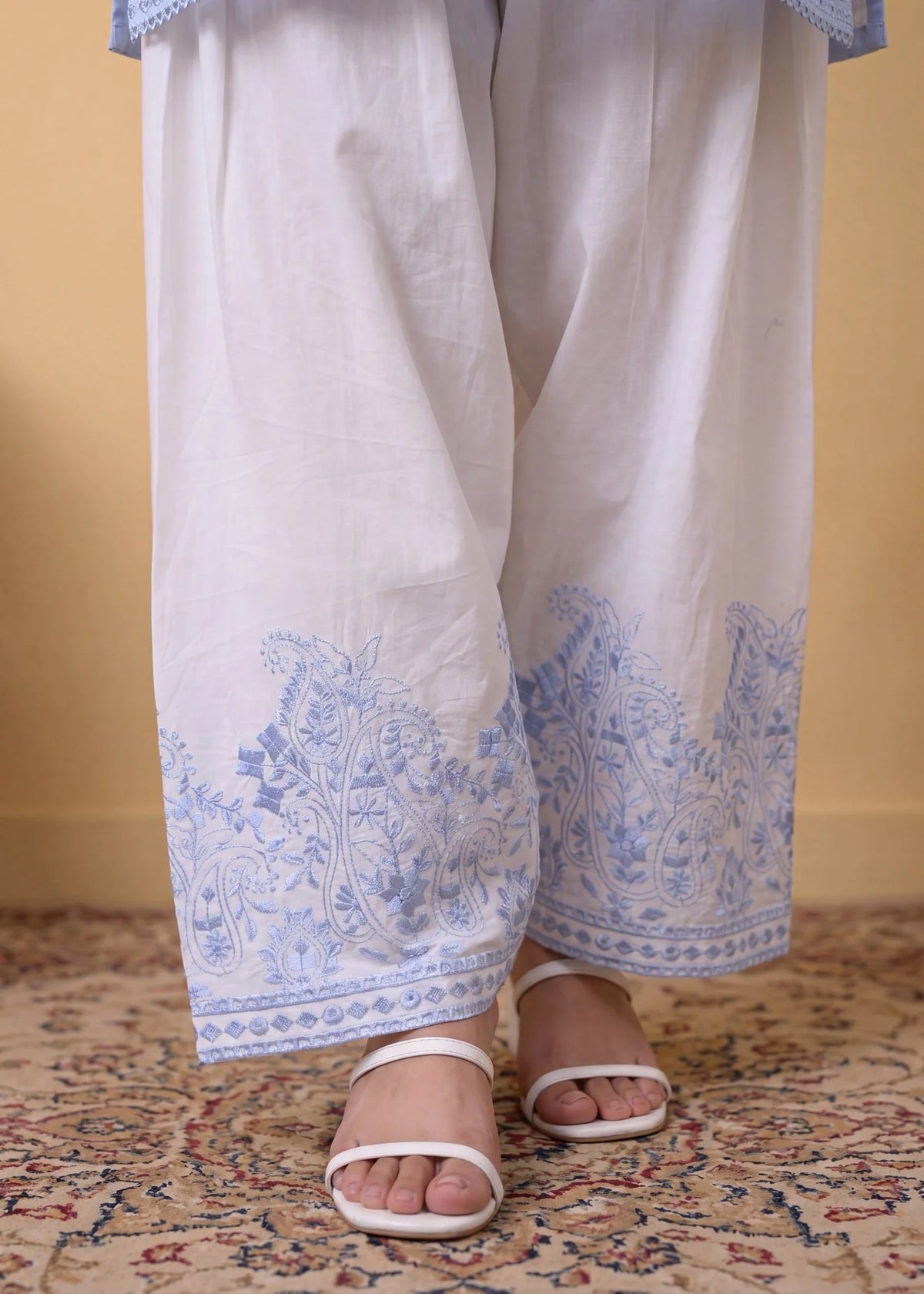 Sahibas by Mirza