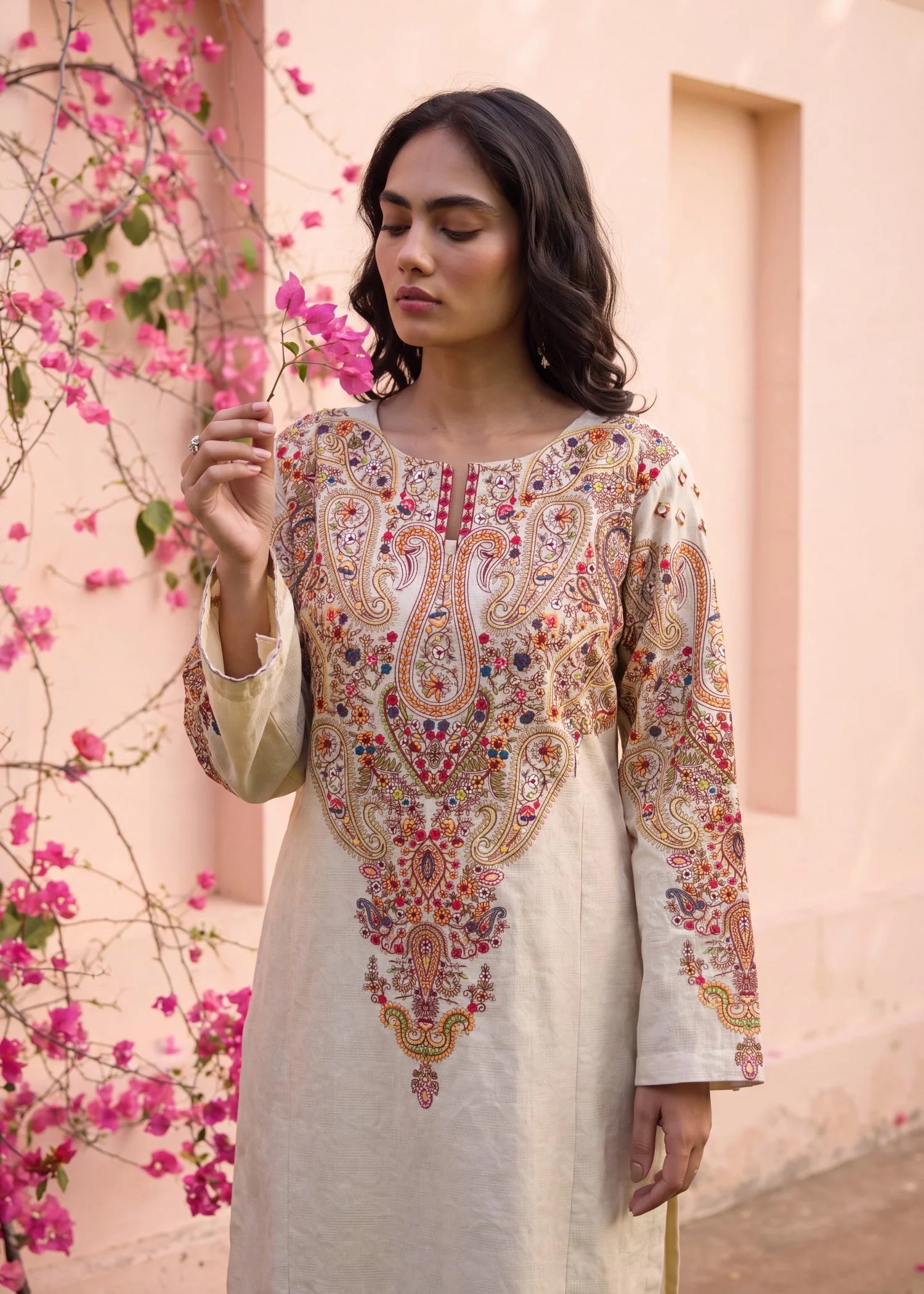 Sahibas by Mirza