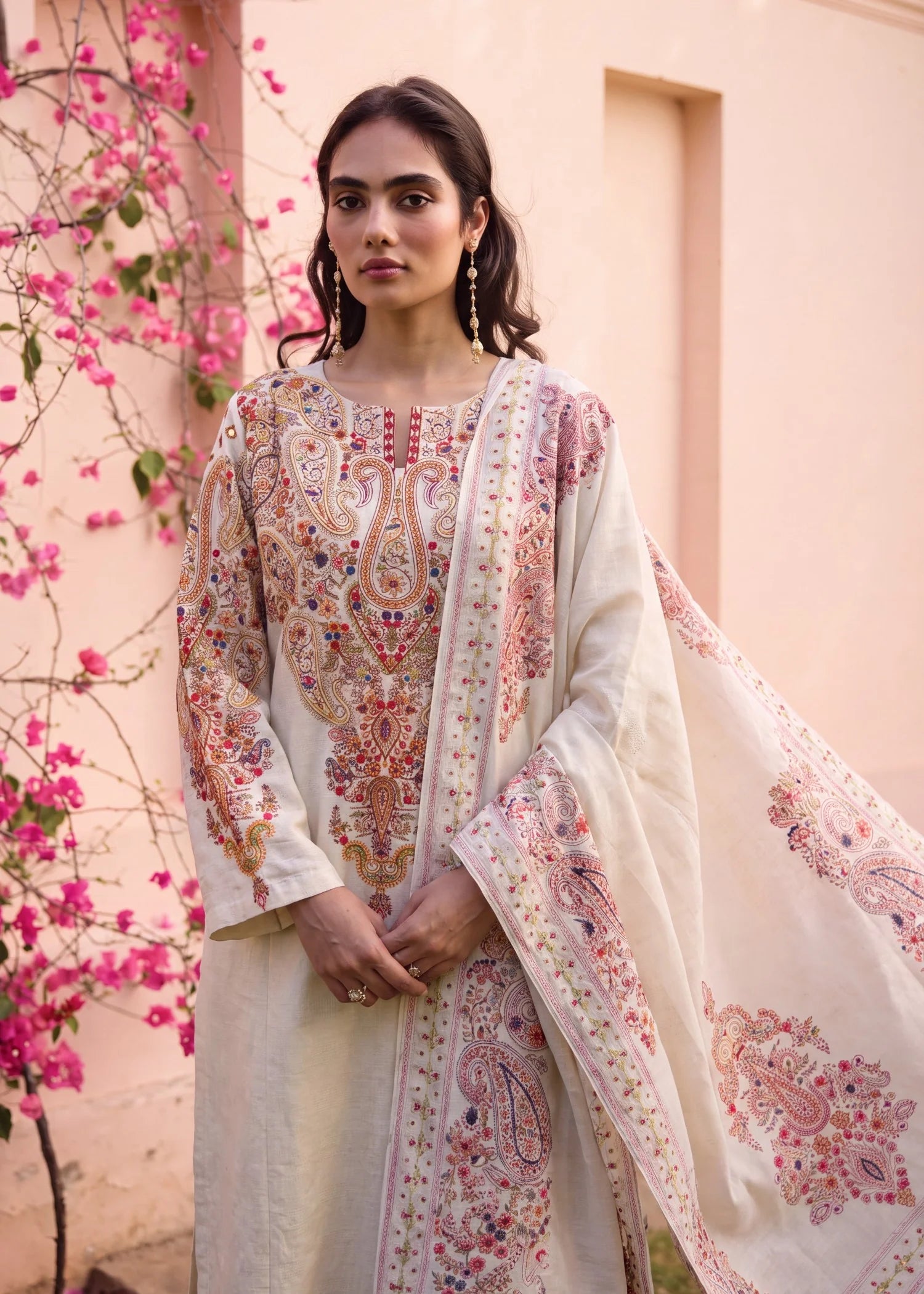 Sahibas by Mirza