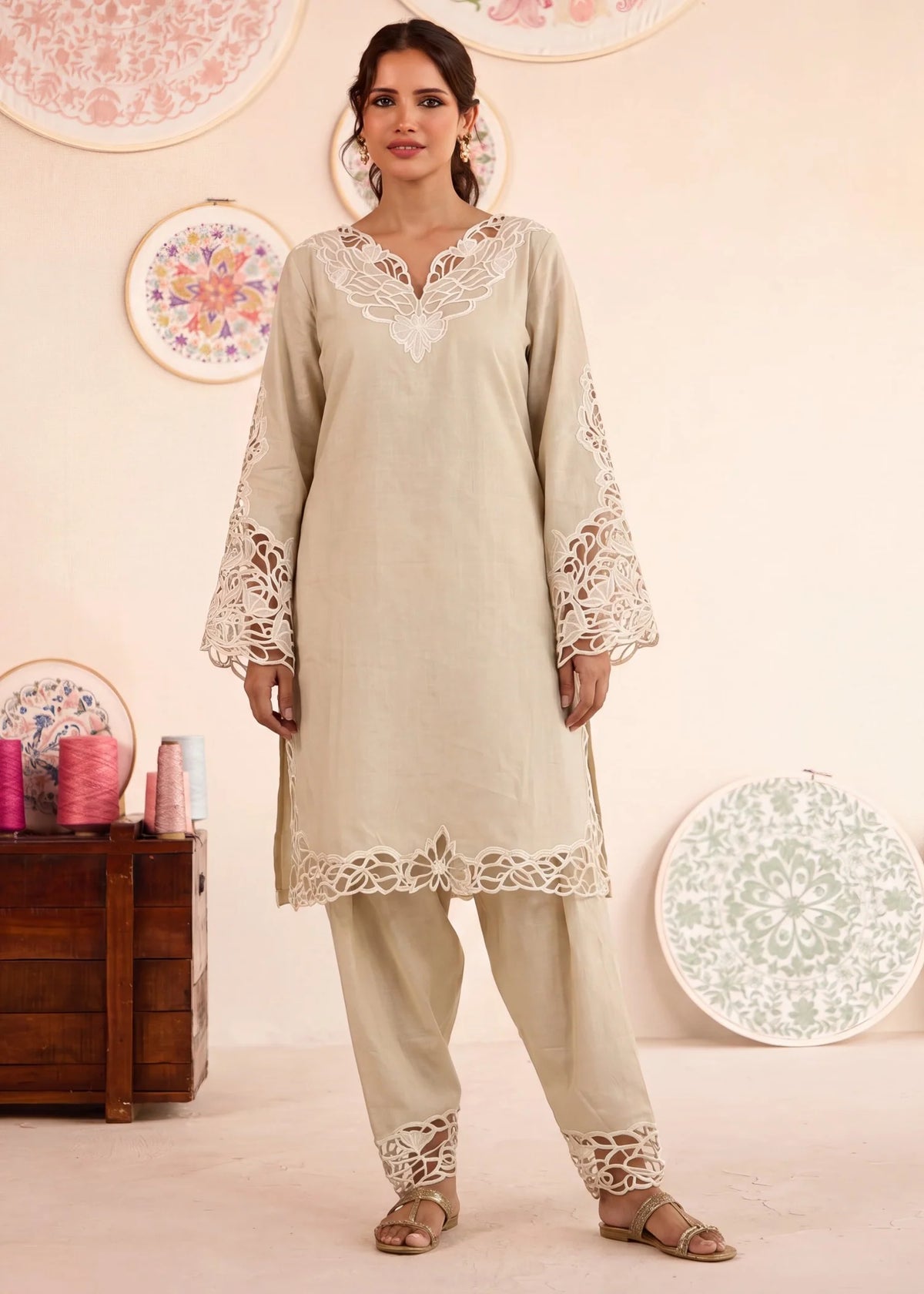 Sahibas by Mirza