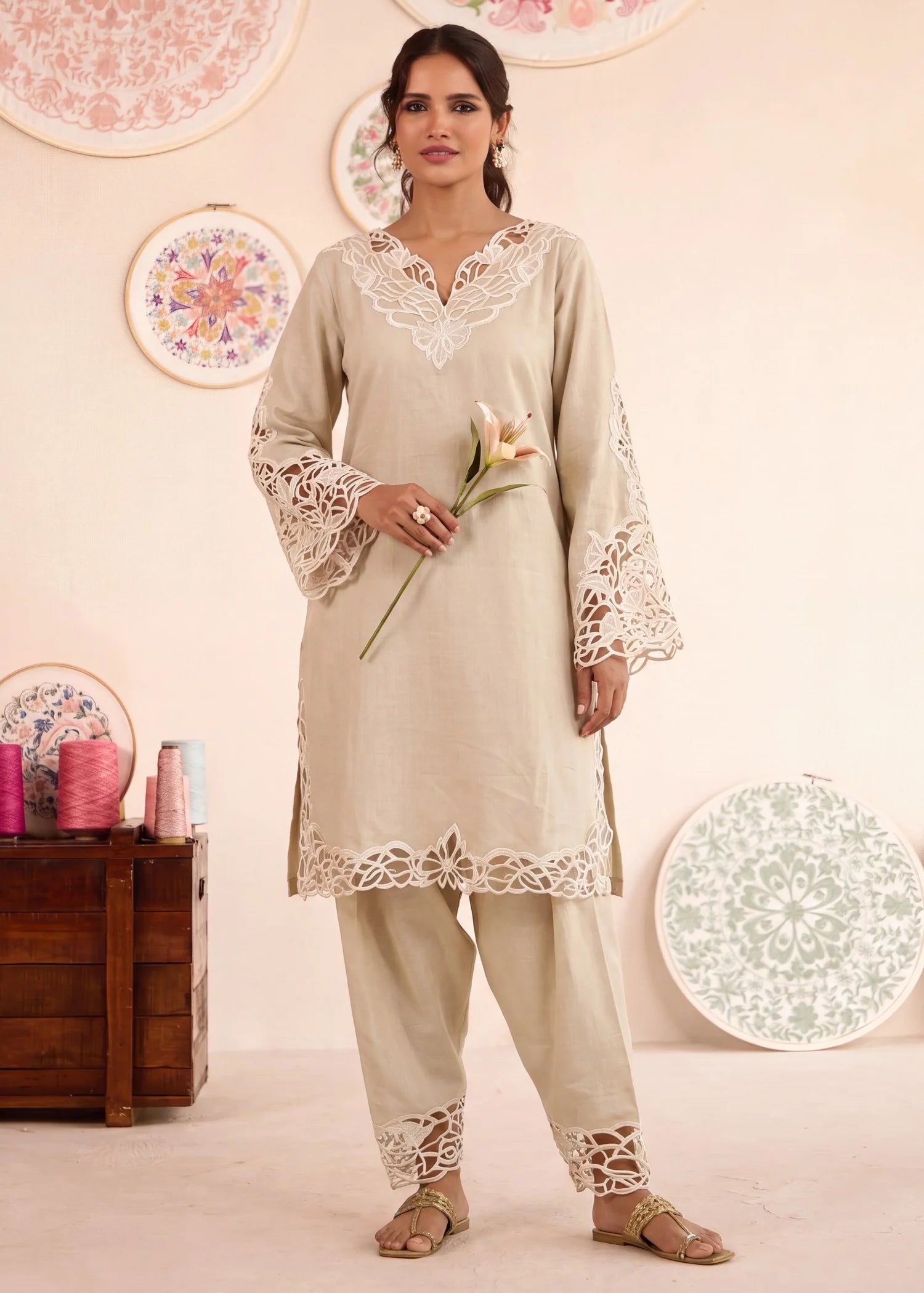 Sahibas by Mirza