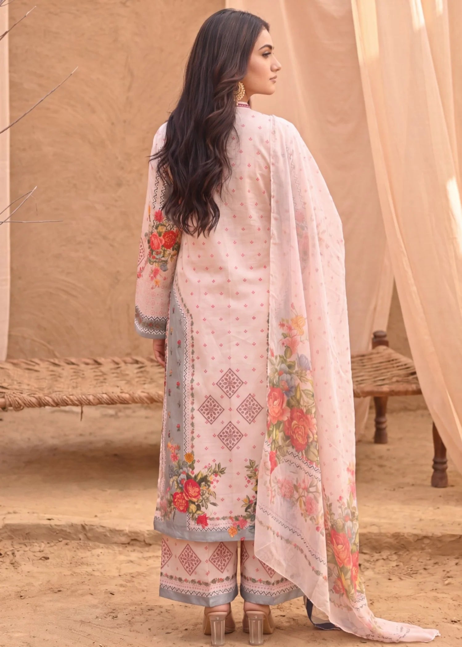 Sahibas by Mirza
