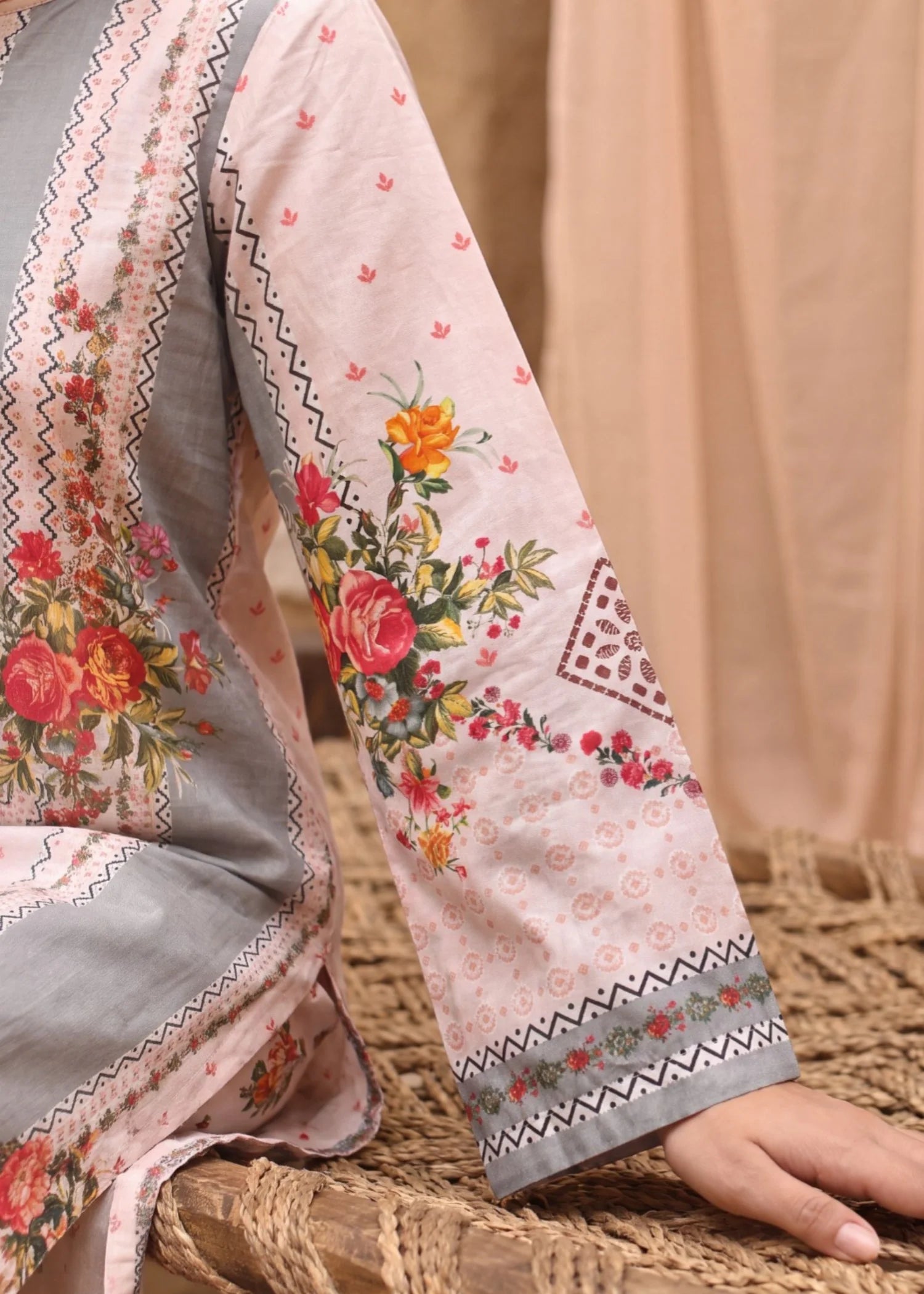 Sahibas by Mirza