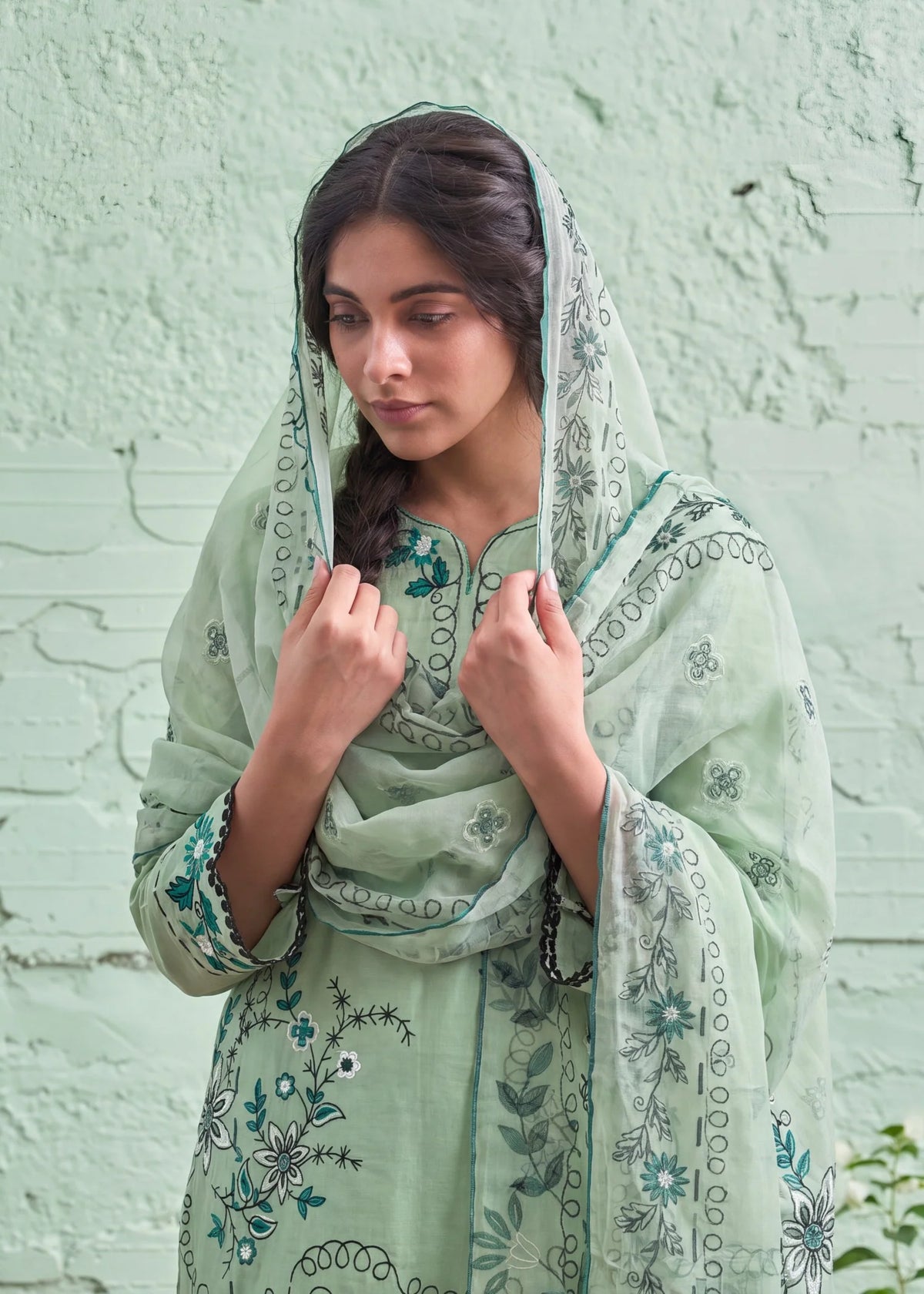 Sahibas by Mirza
