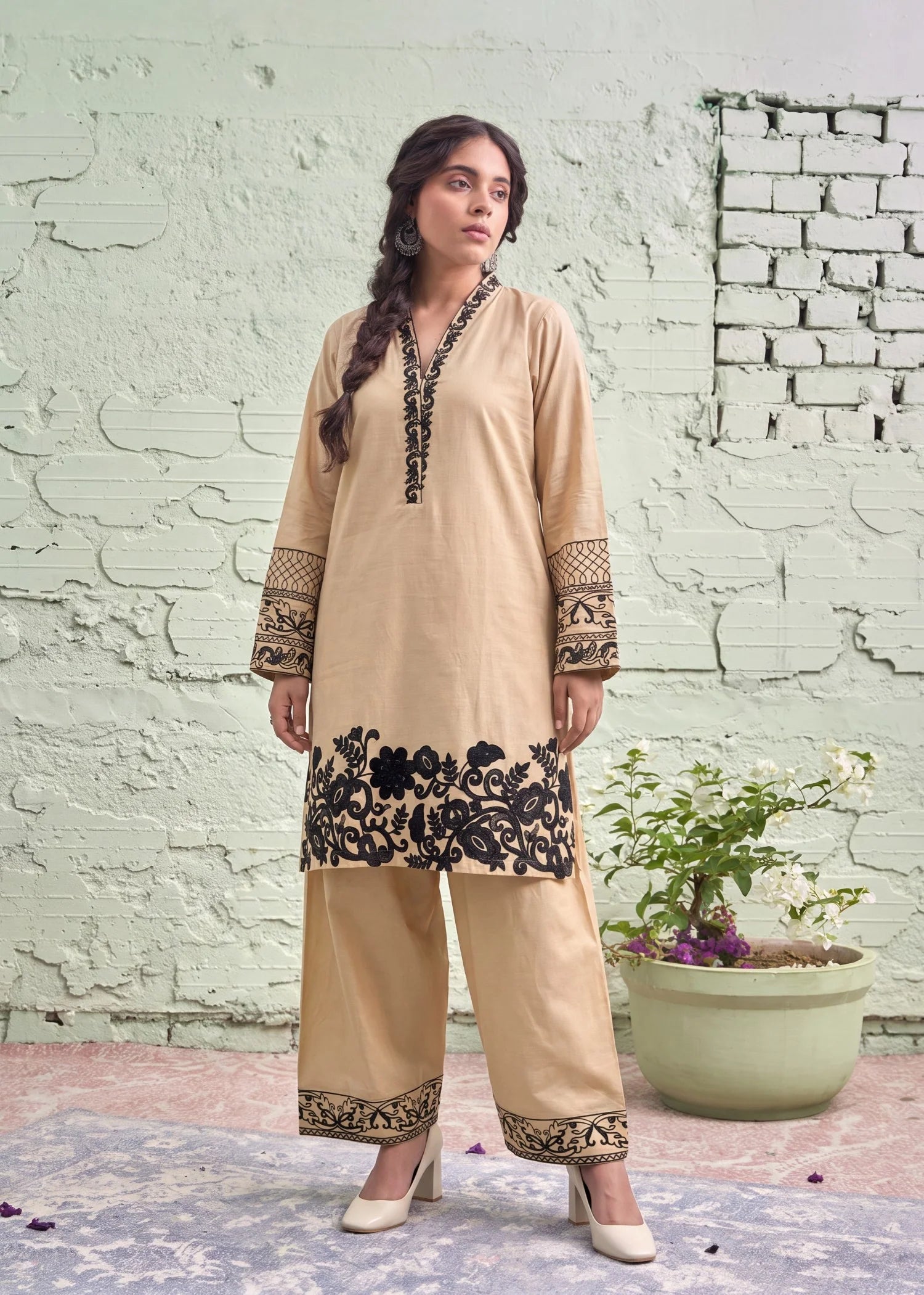 Sahibas by Mirza