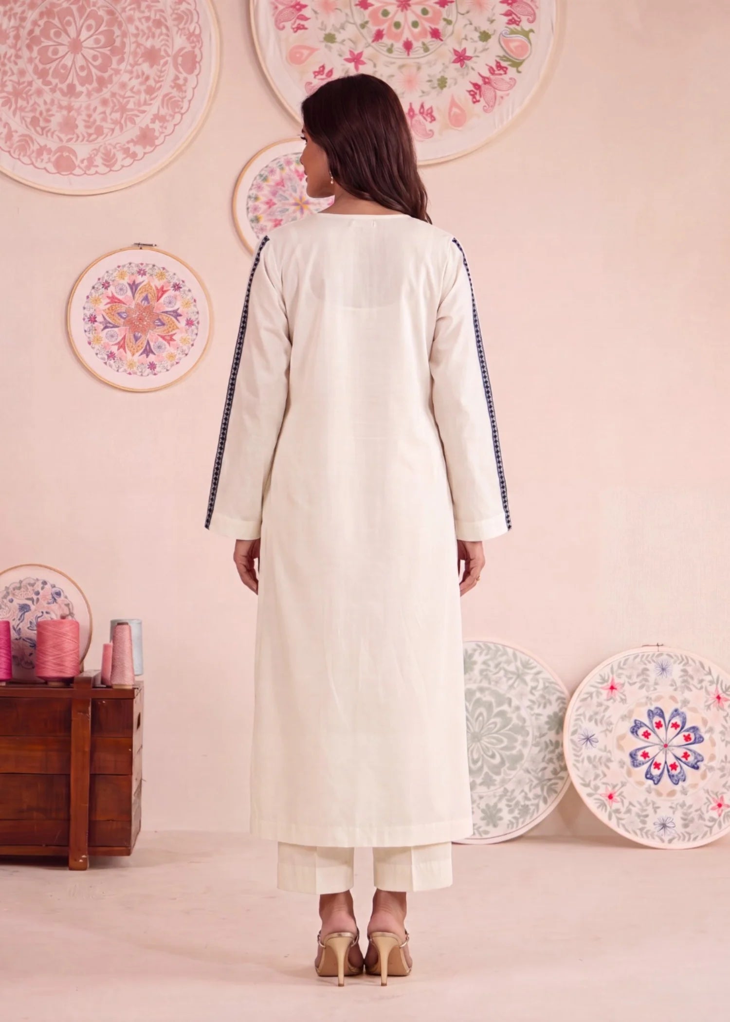 Sahibas by Mirza