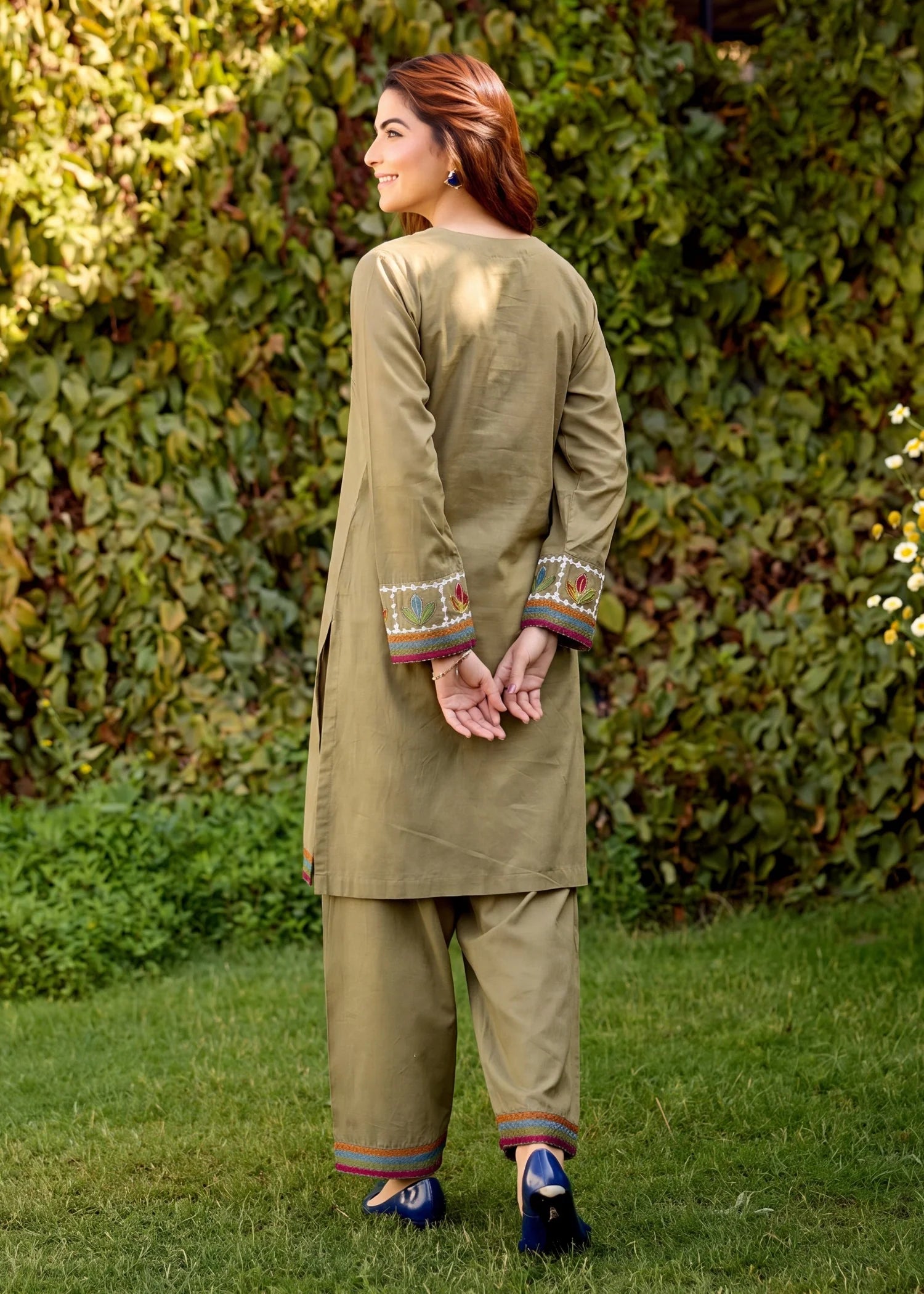 Sahibas by Mirza