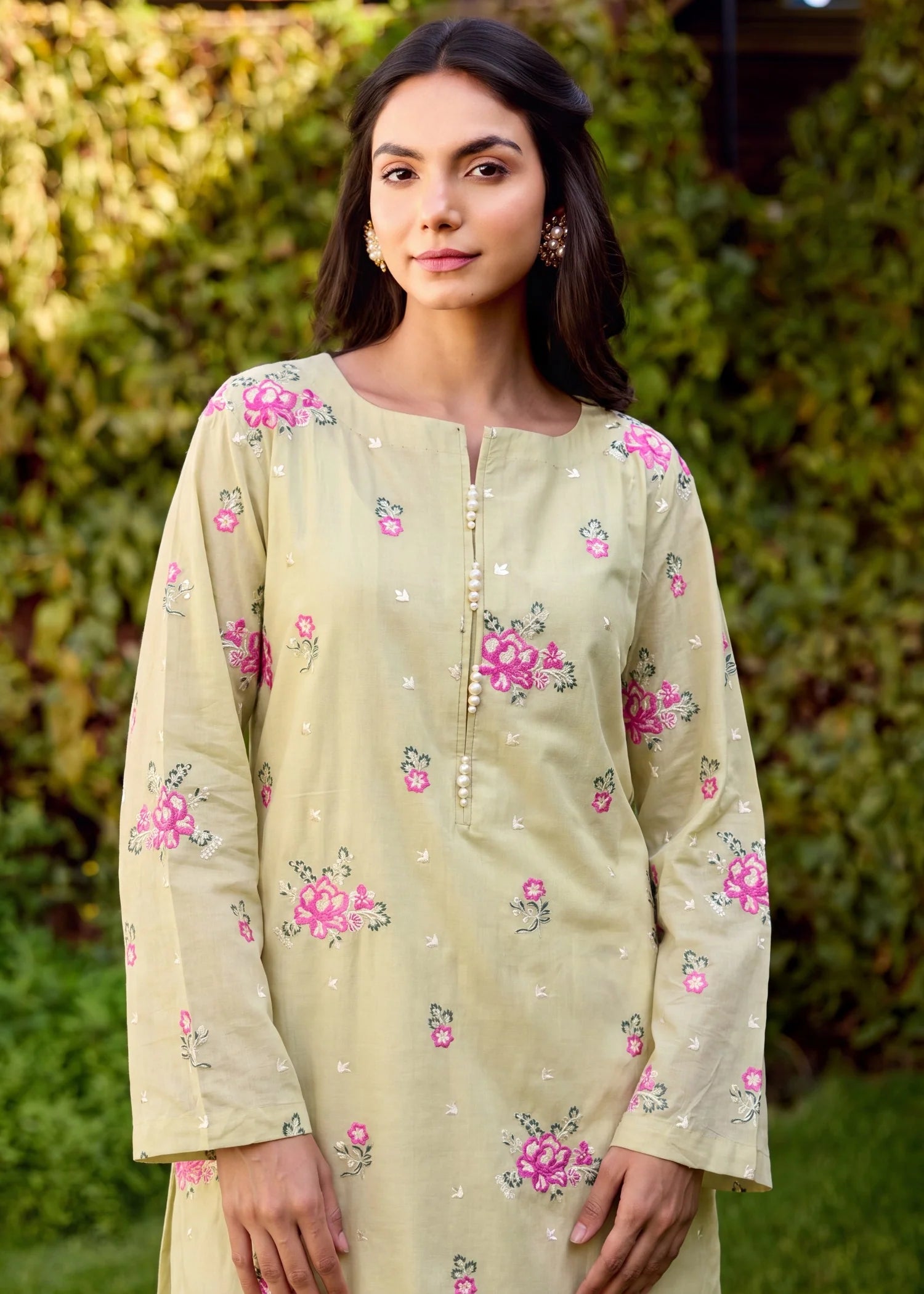 Sahibas by Mirza