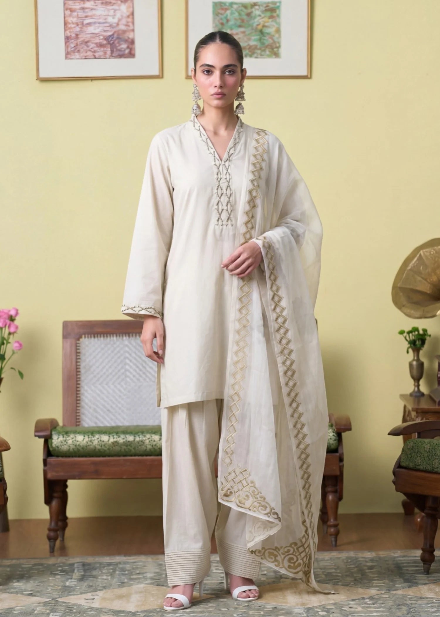 Sahibas by Mirza