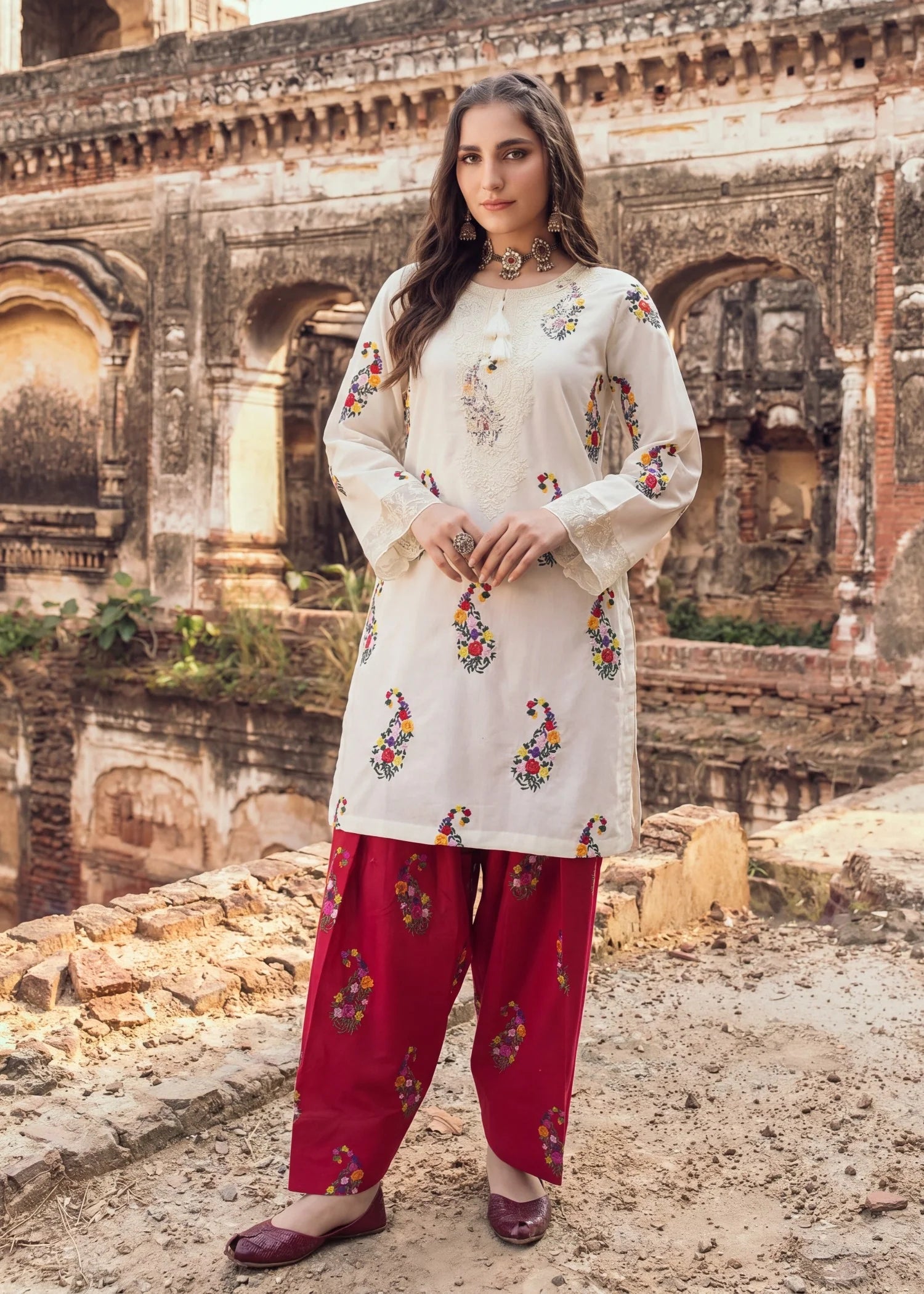 Sahibas by Mirza