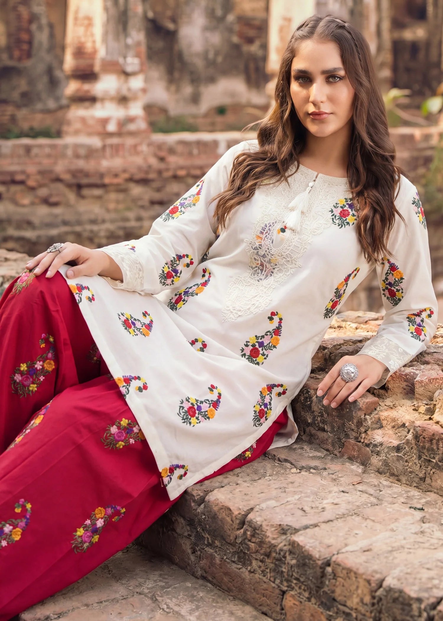 Sahibas by Mirza