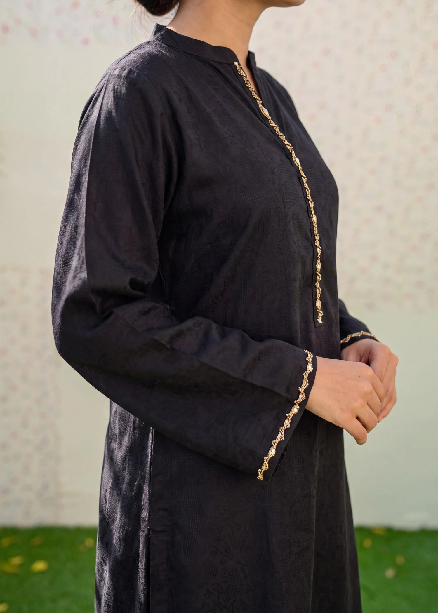 Sahibas by Mirza