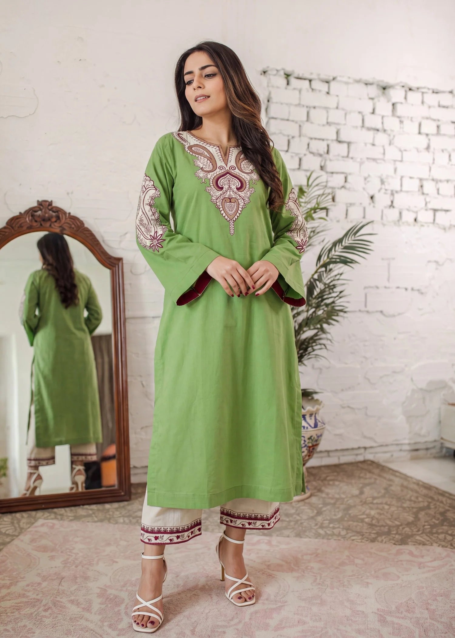 Sahibas by Mirza
