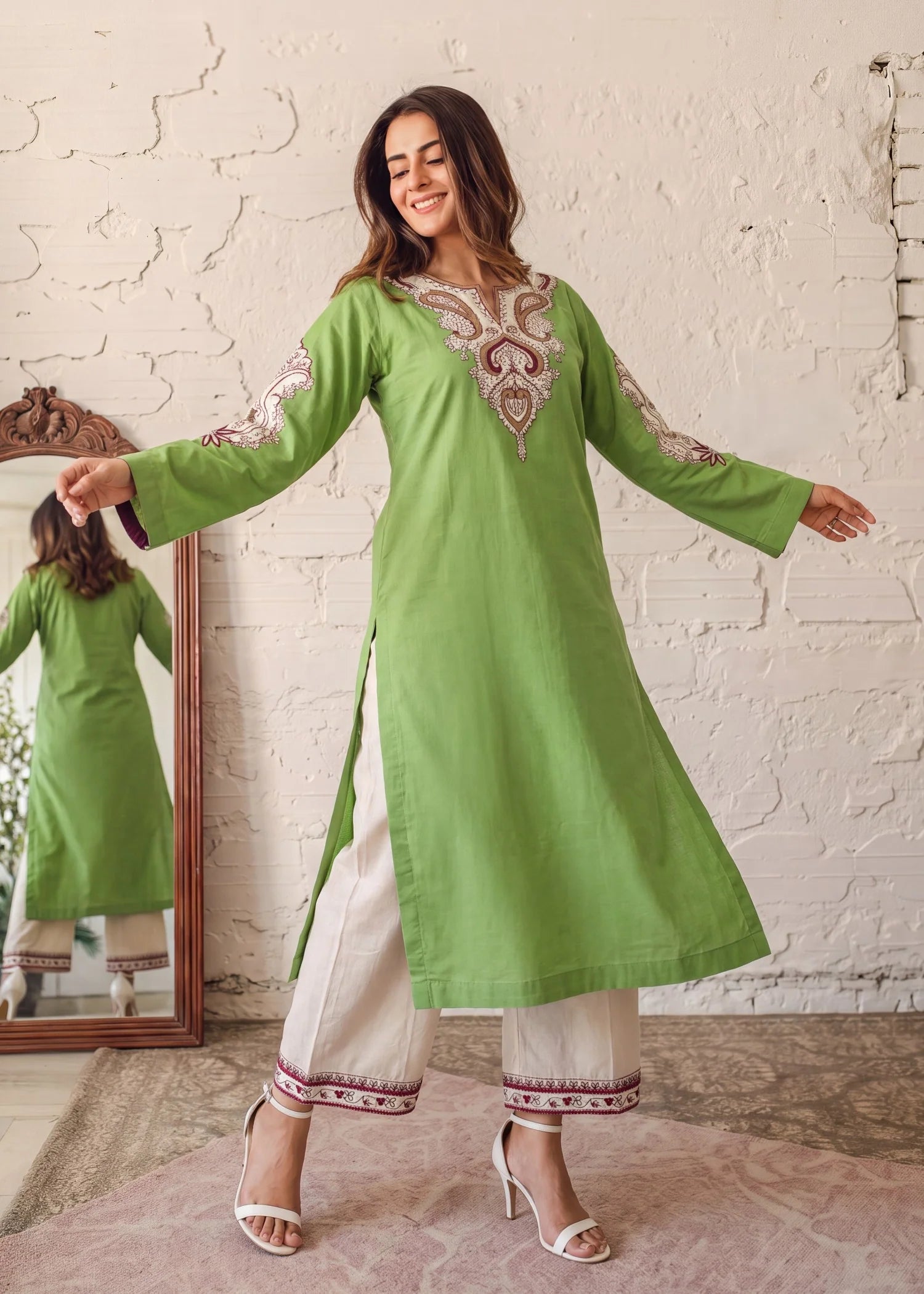 Sahibas by Mirza