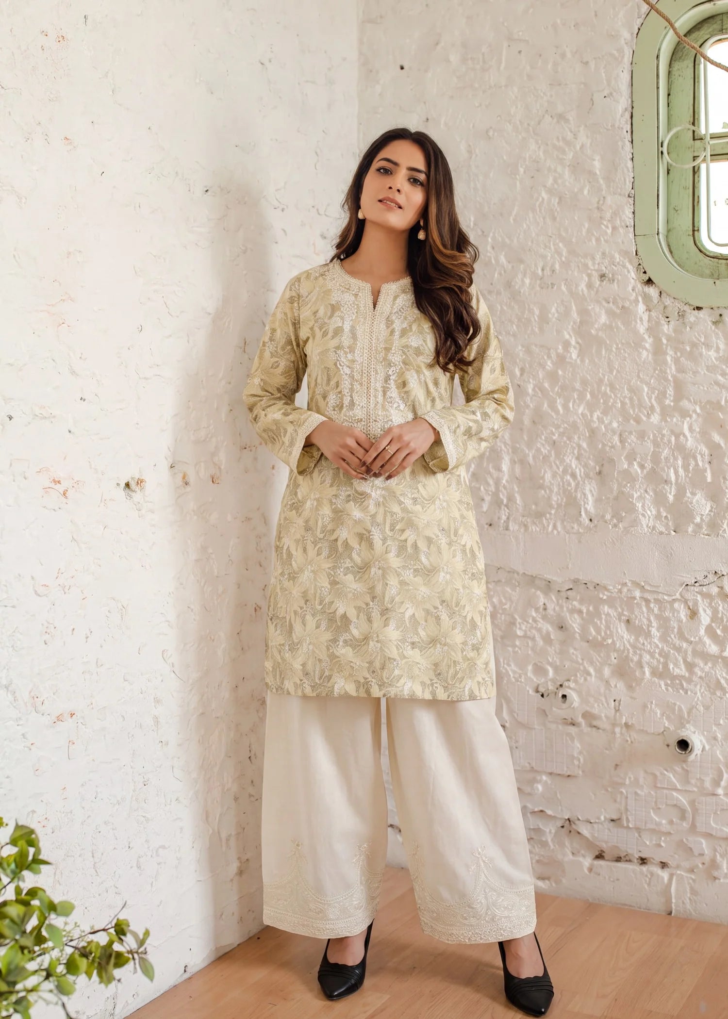Sahibas by Mirza