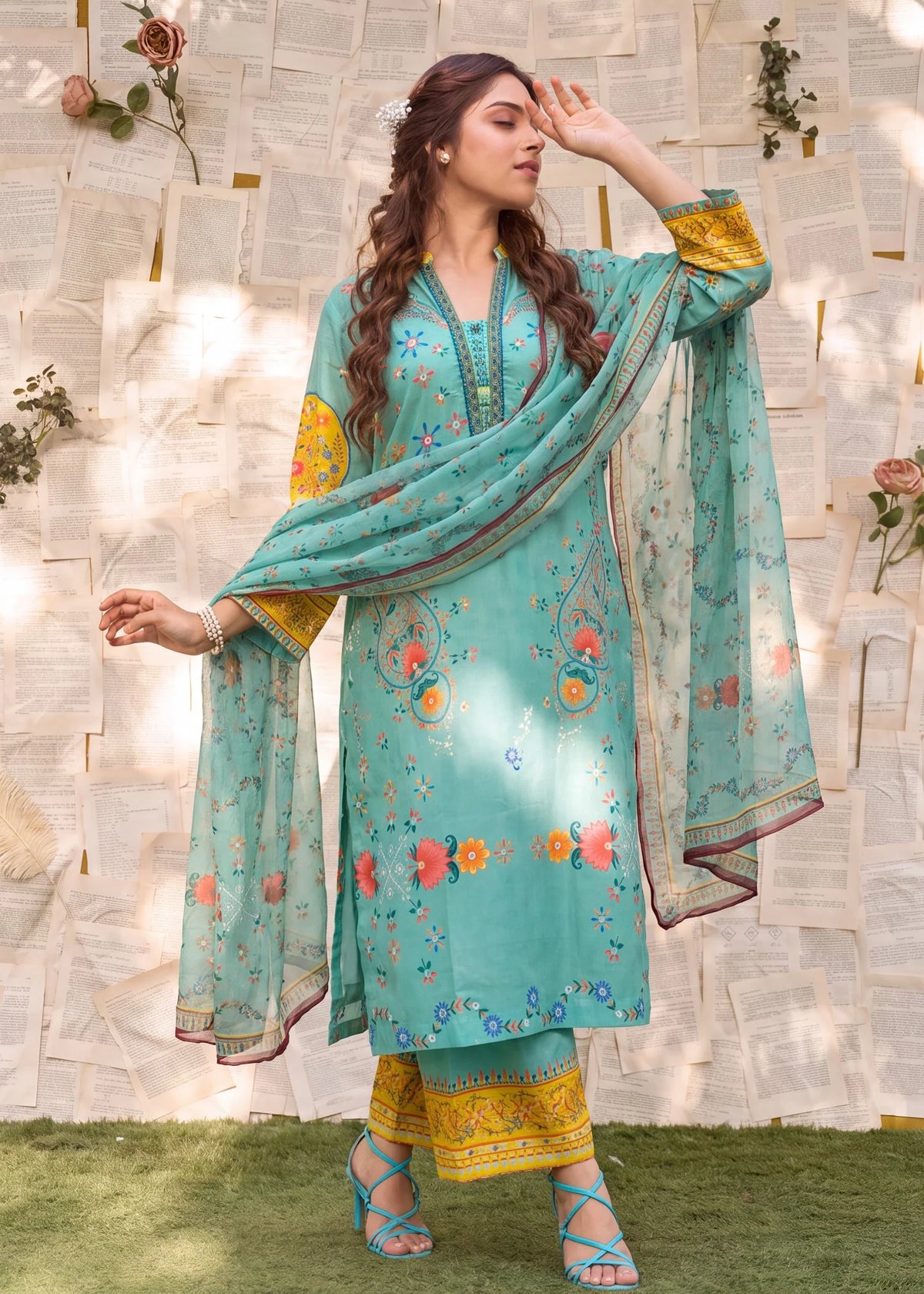 Sahibas by Mirza
