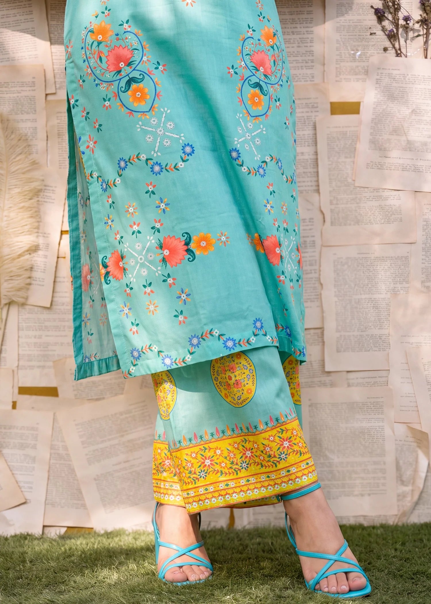 Sahibas by Mirza