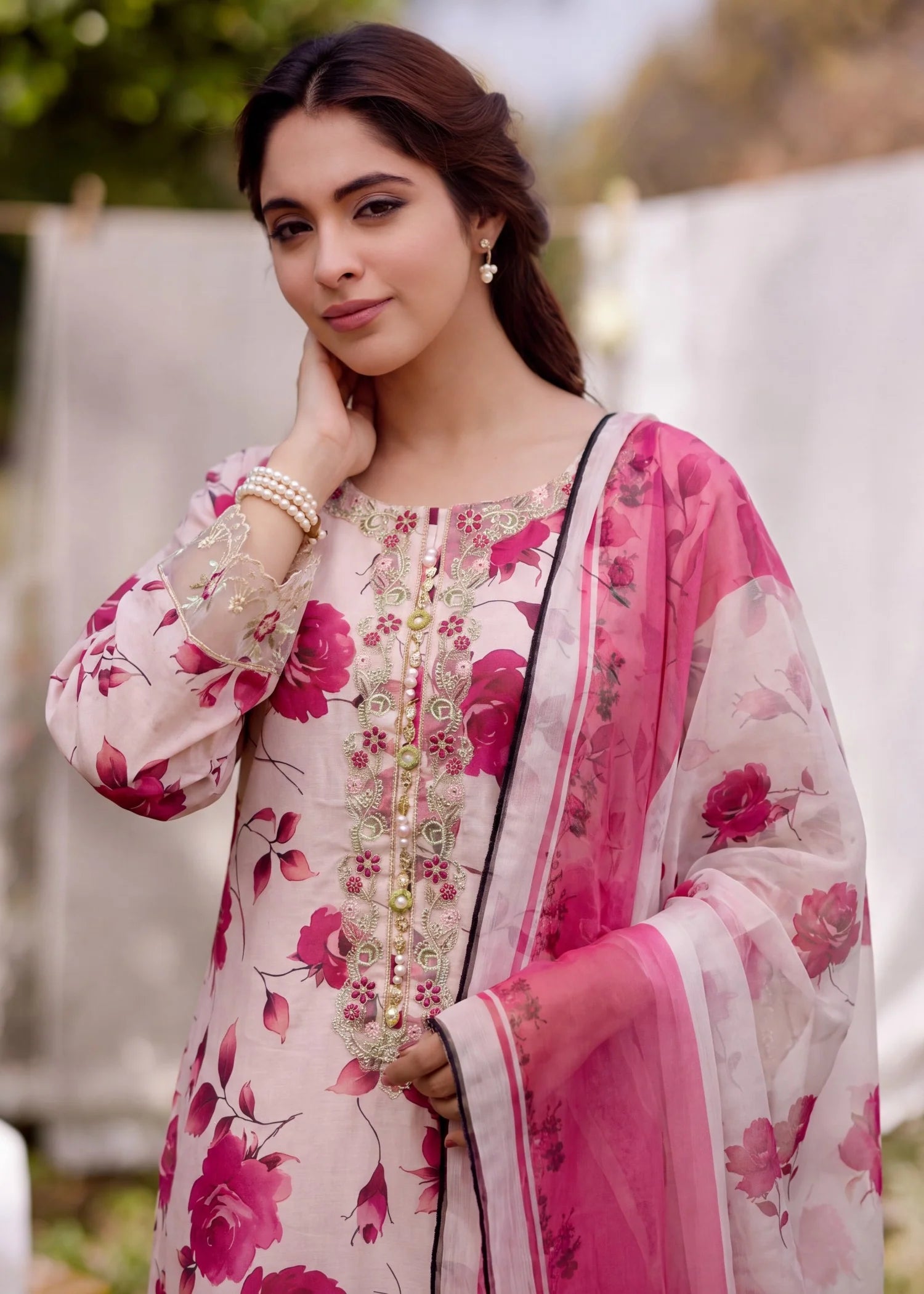 Sahibas by Mirza