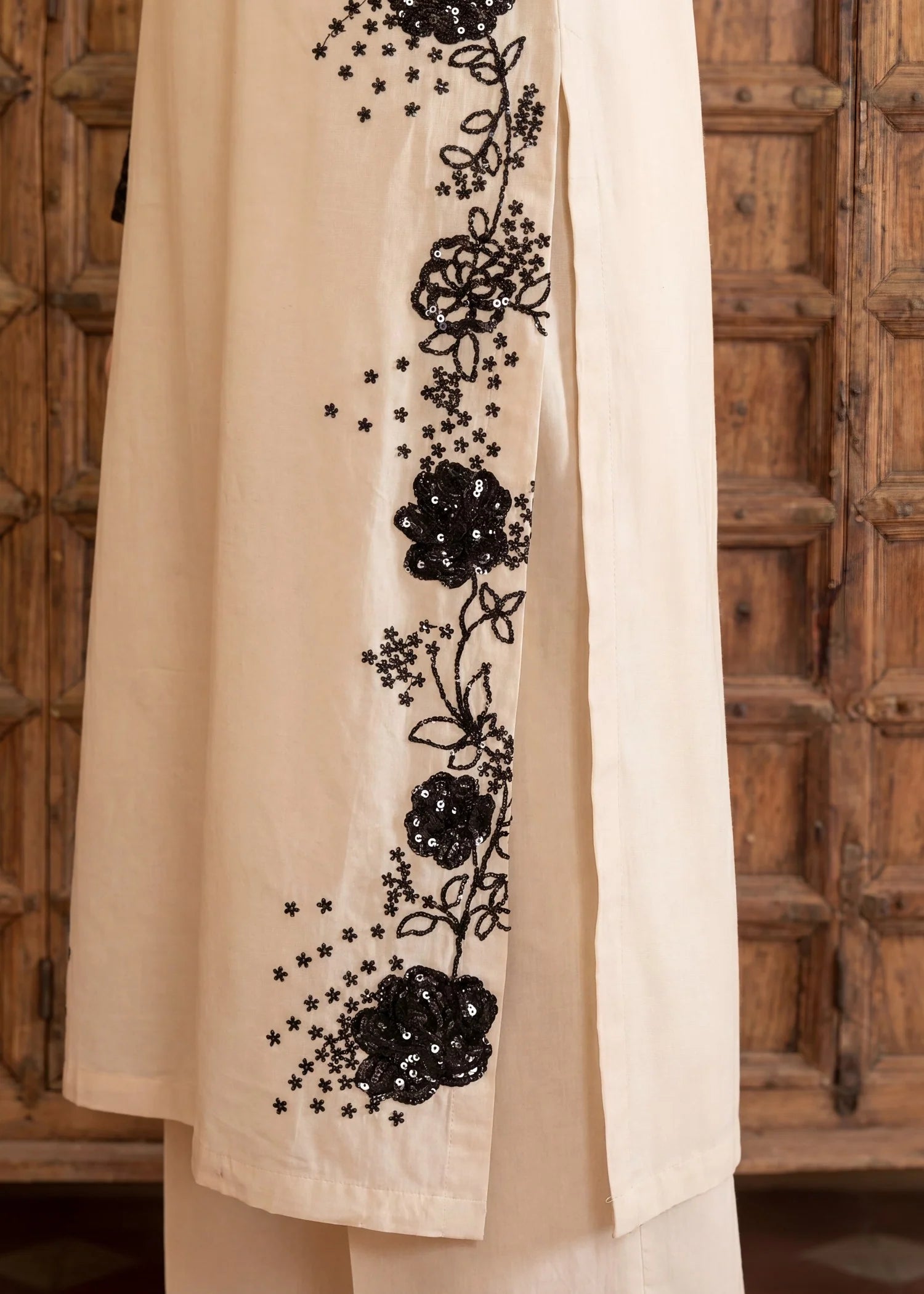 Sahibas by Mirza