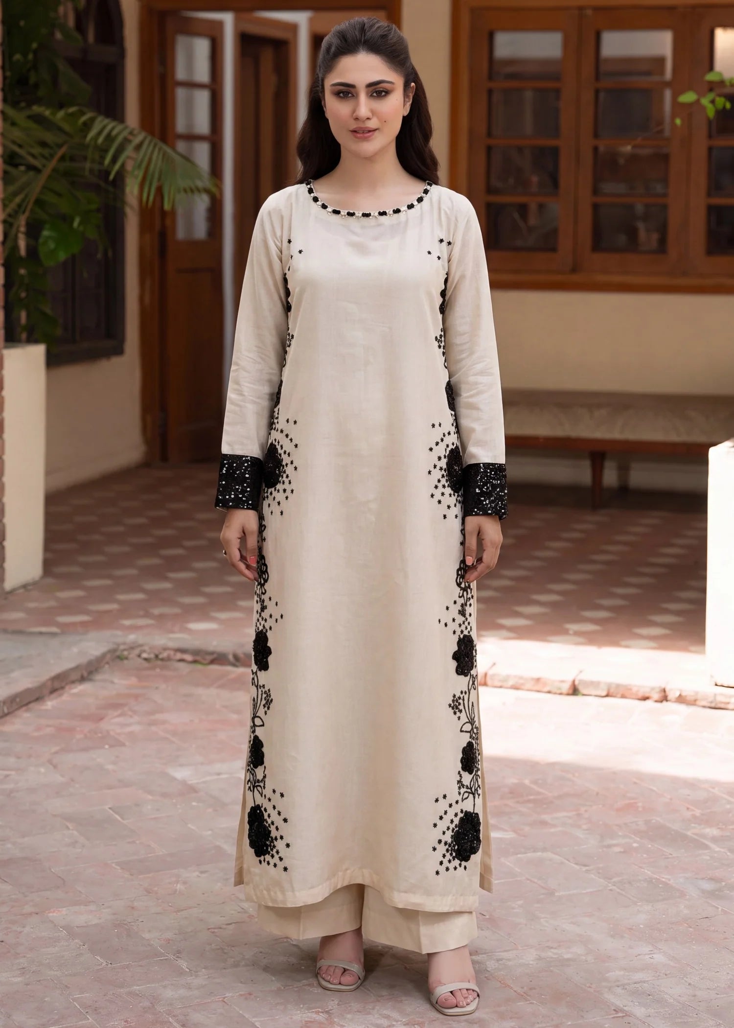 Sahibas by Mirza