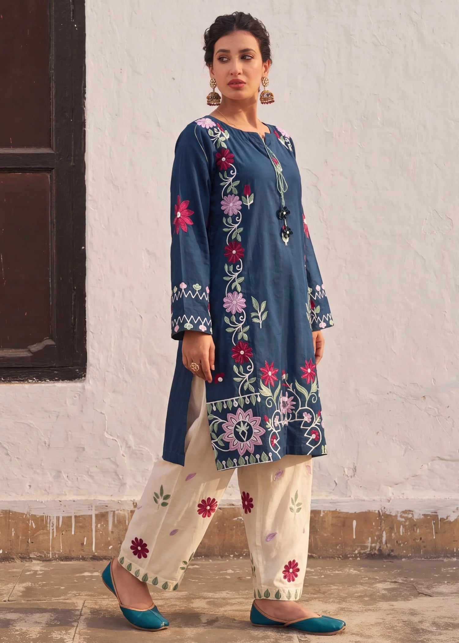 Sahibas by Mirza