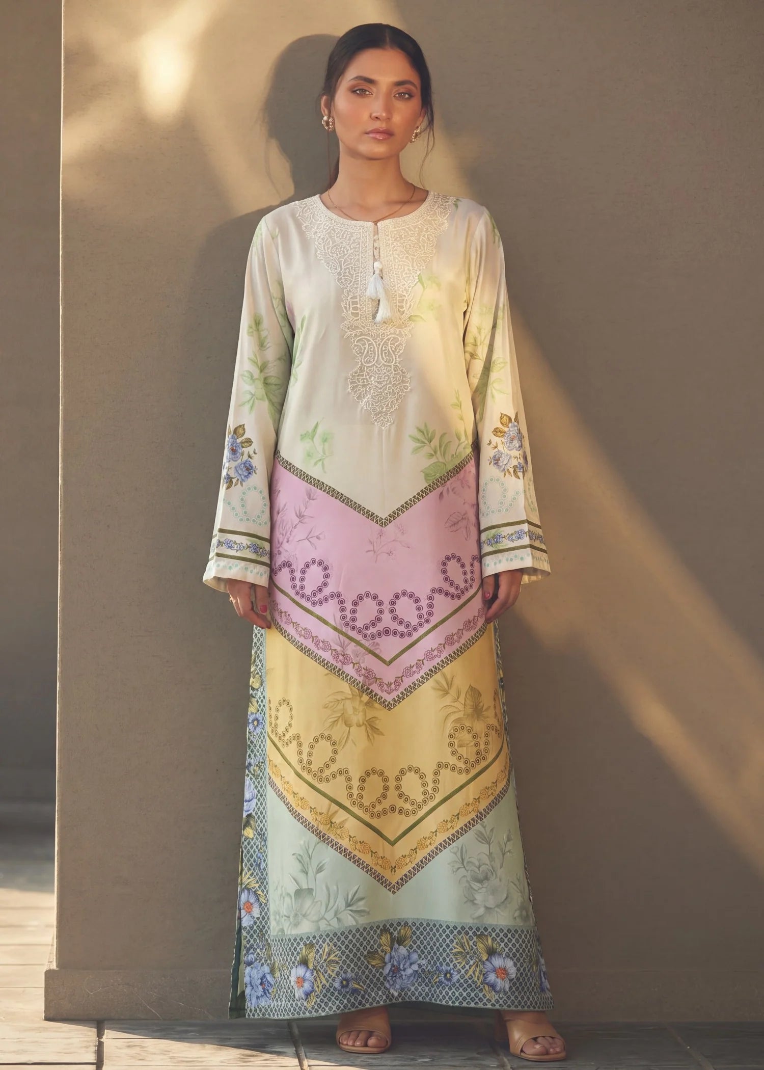 Sahibas by Mirza