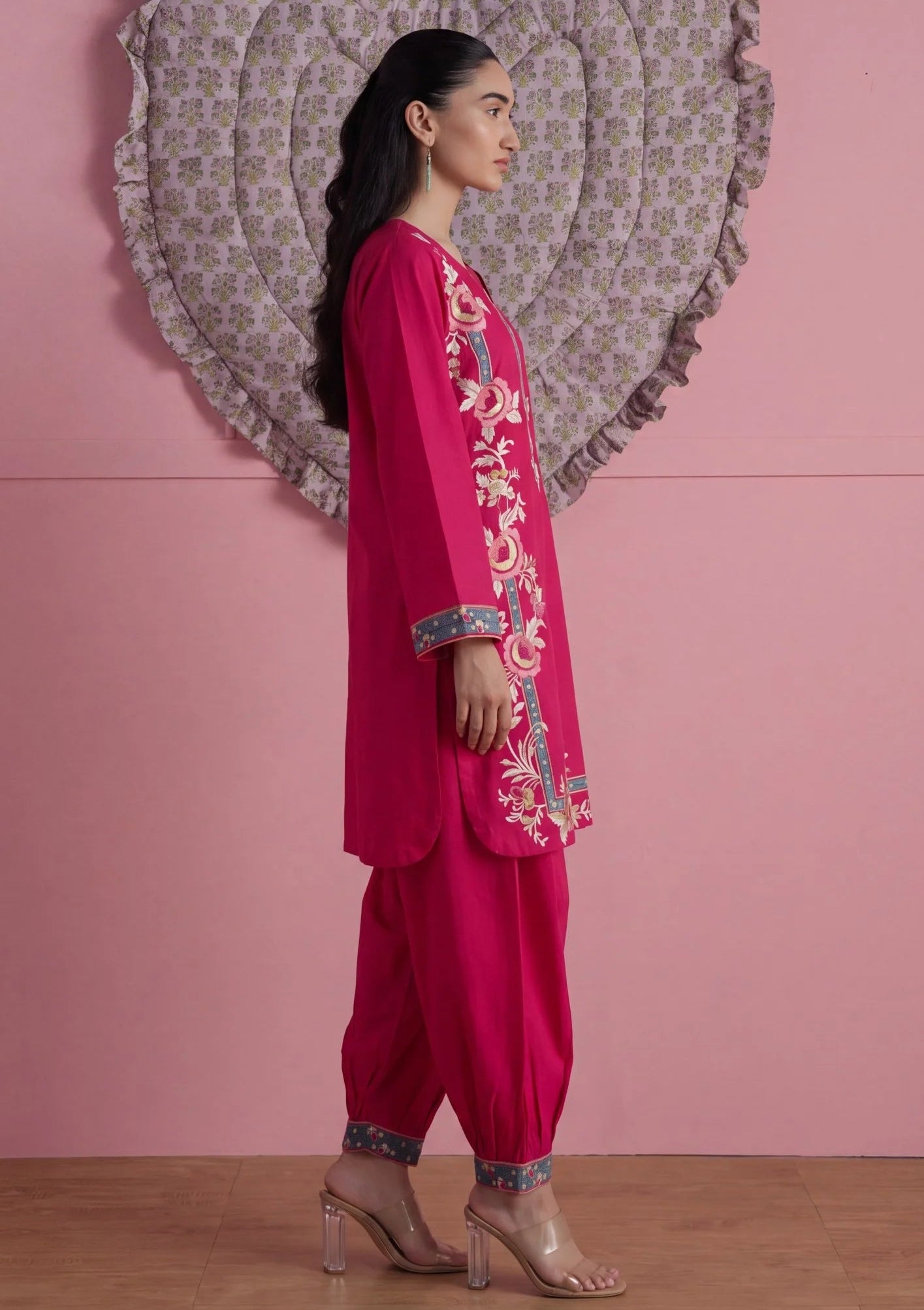 Sahibas by Mirza