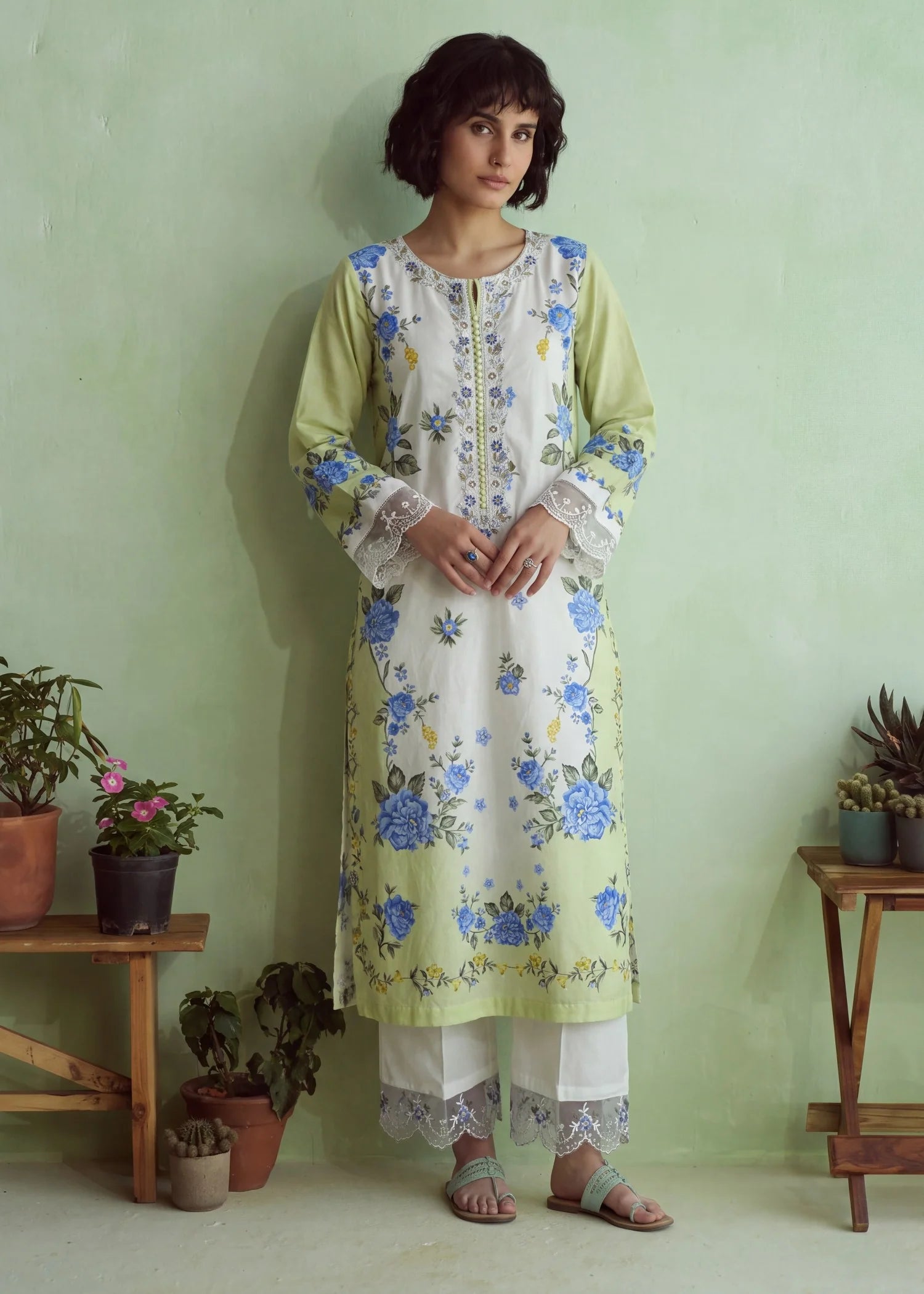 Sahibas by Mirza