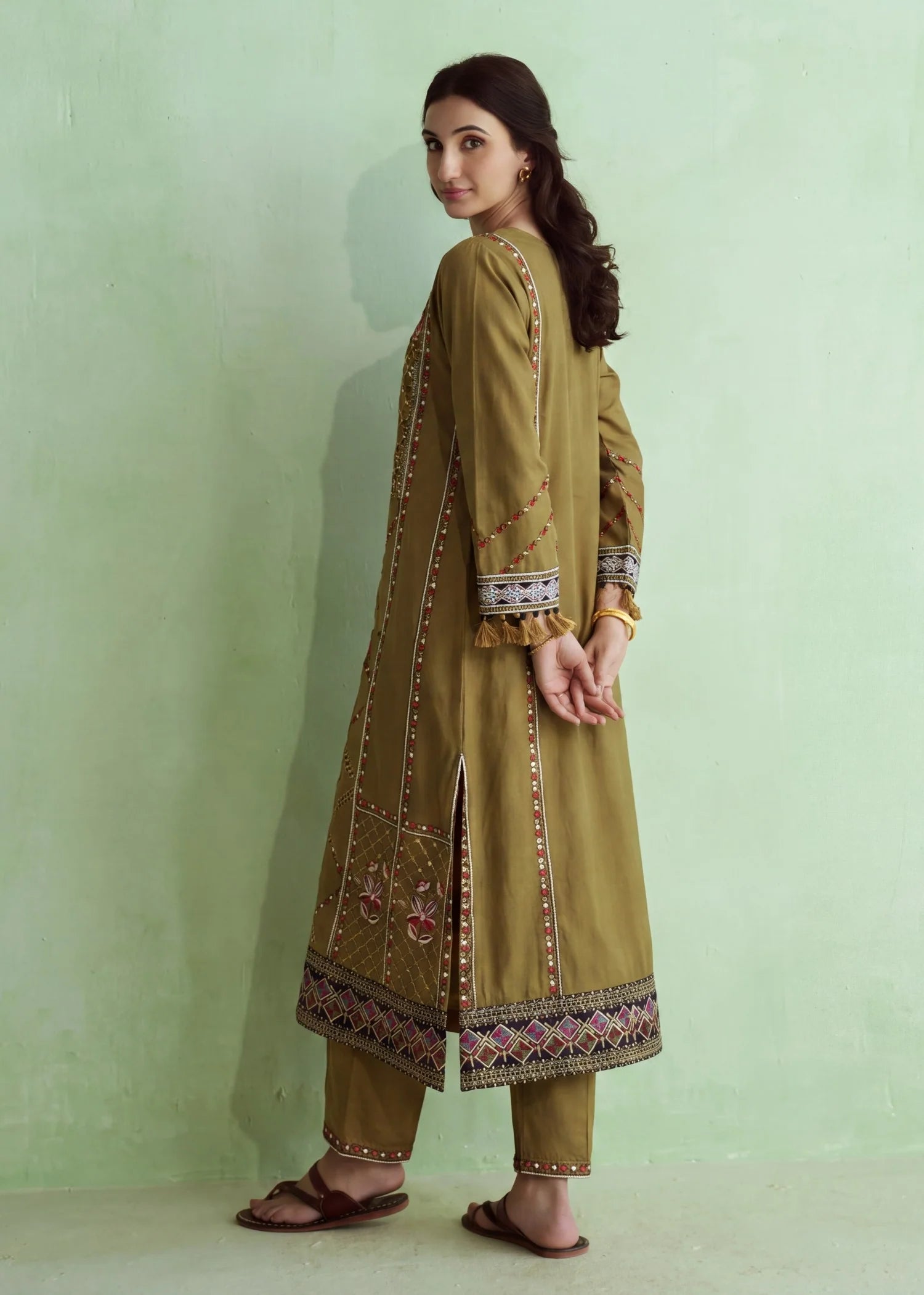 Sahibas by Mirza