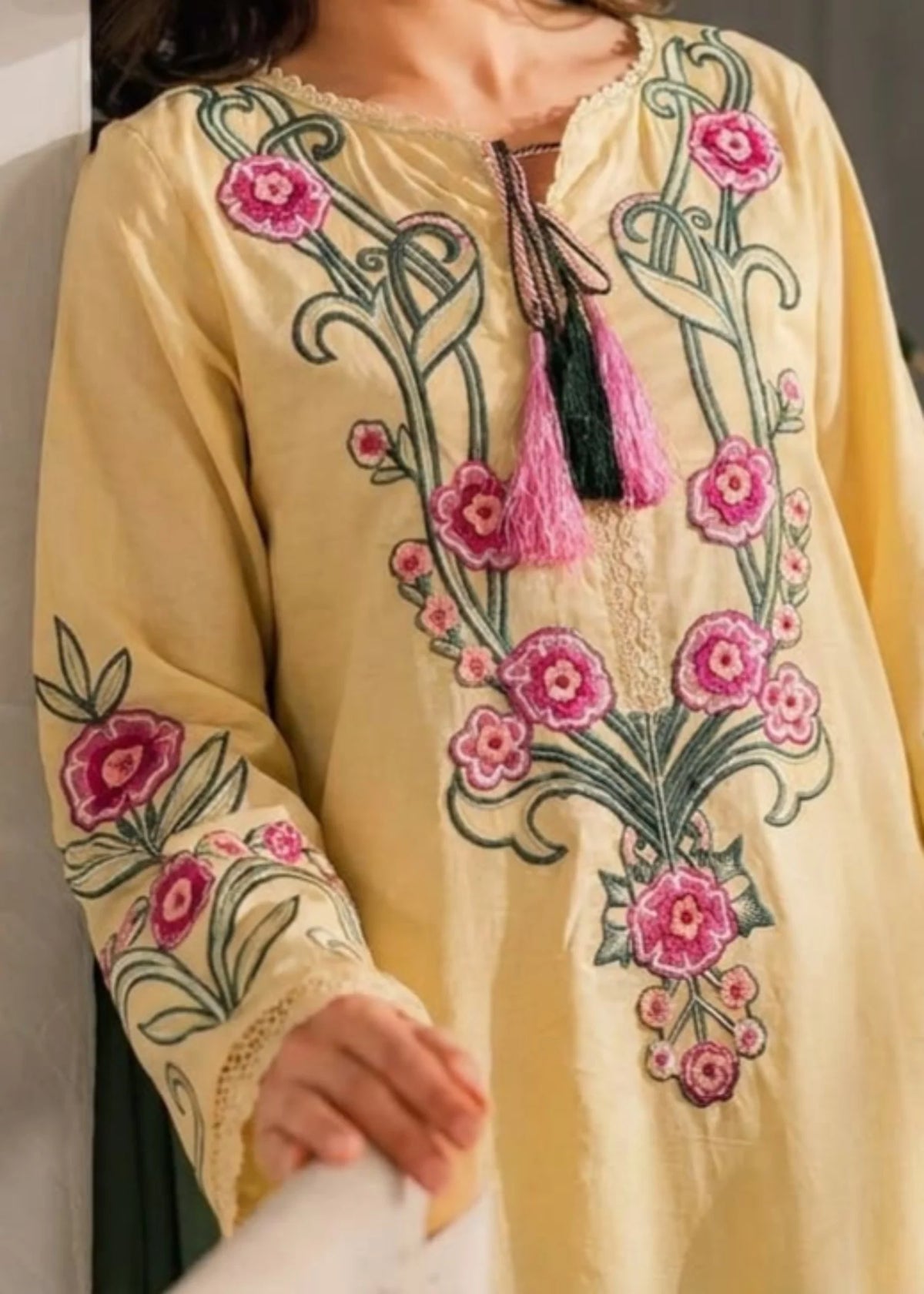 Sahibas by Mirza