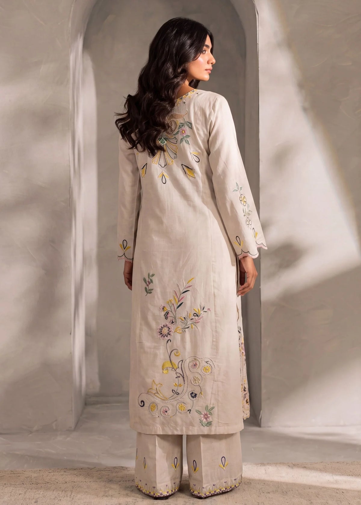 Sahibas by Mirza