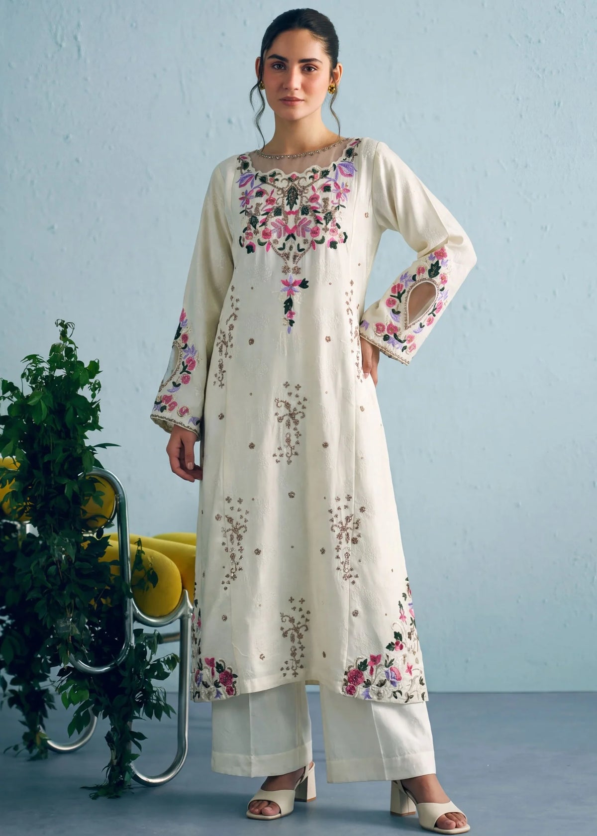 Sahibas by Mirza