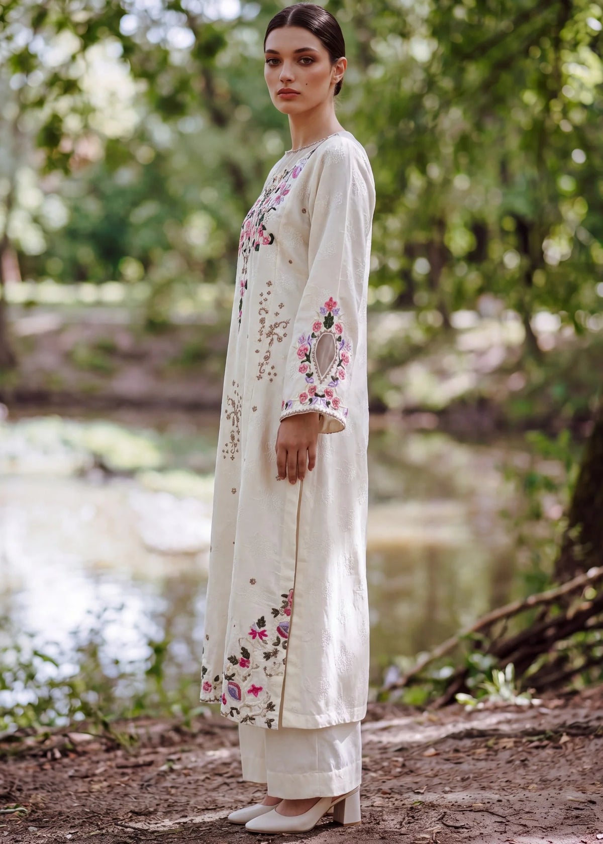 Sahibas by Mirza