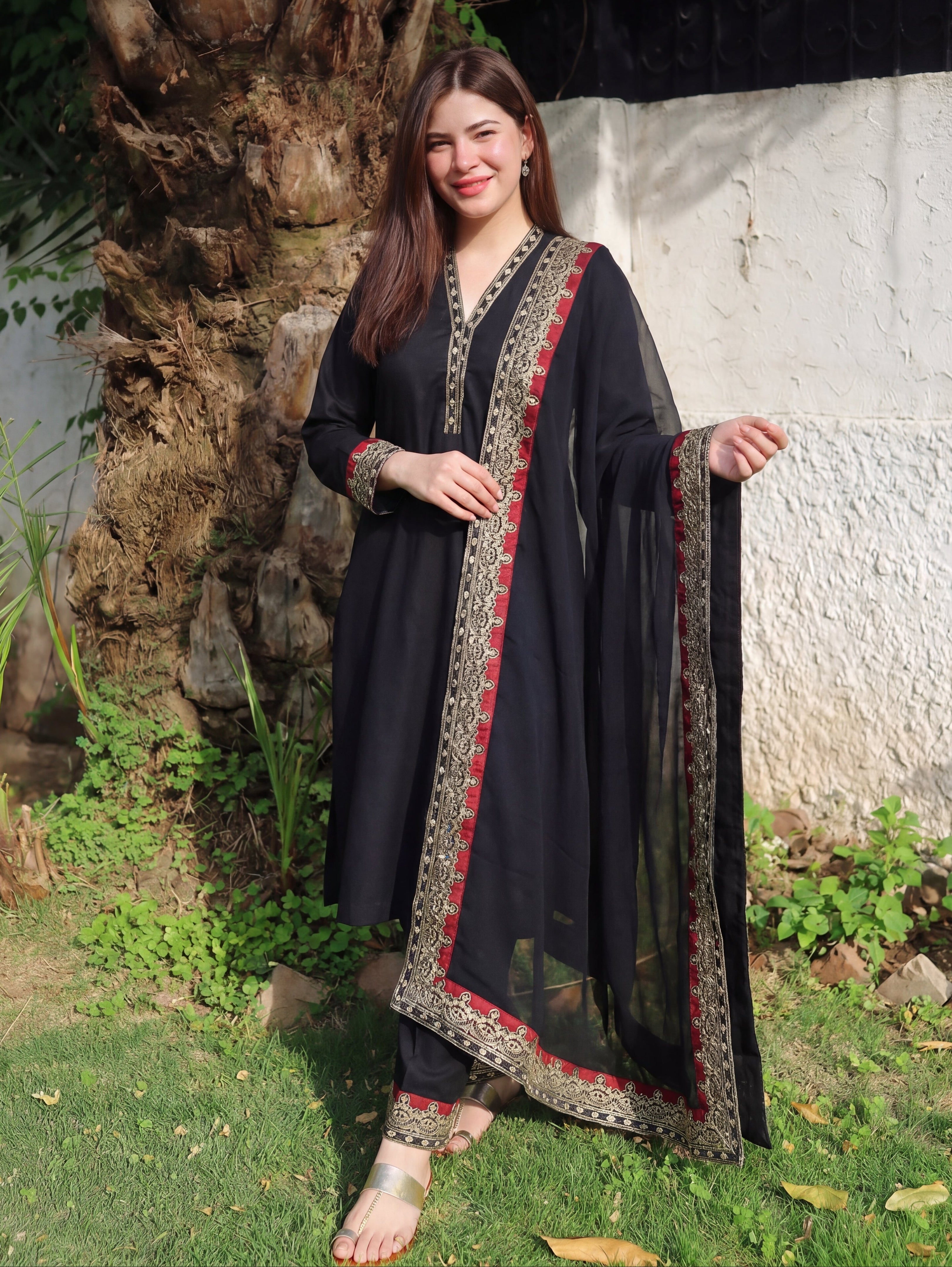 Sahibas by Mirza