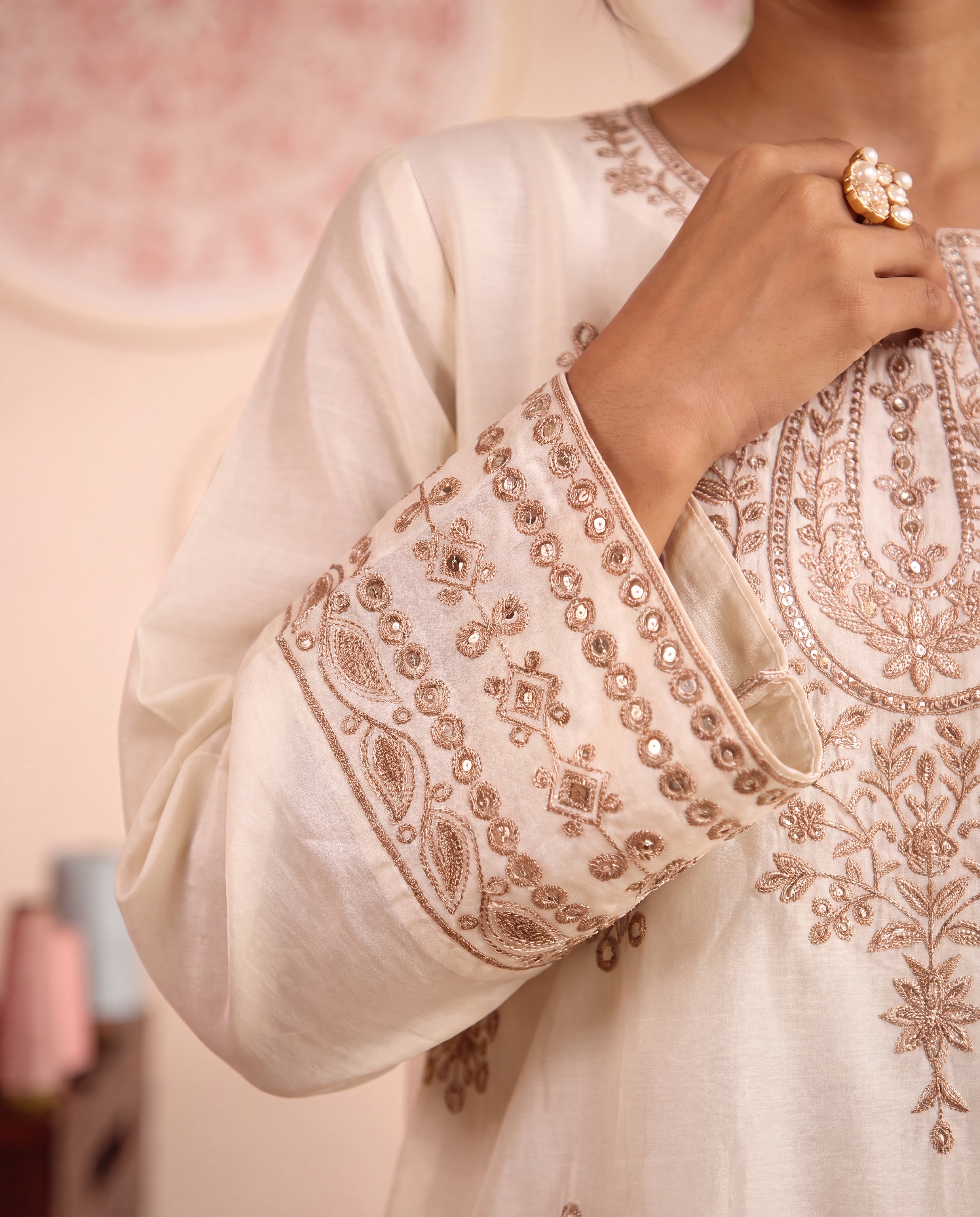Sahibas by Mirza