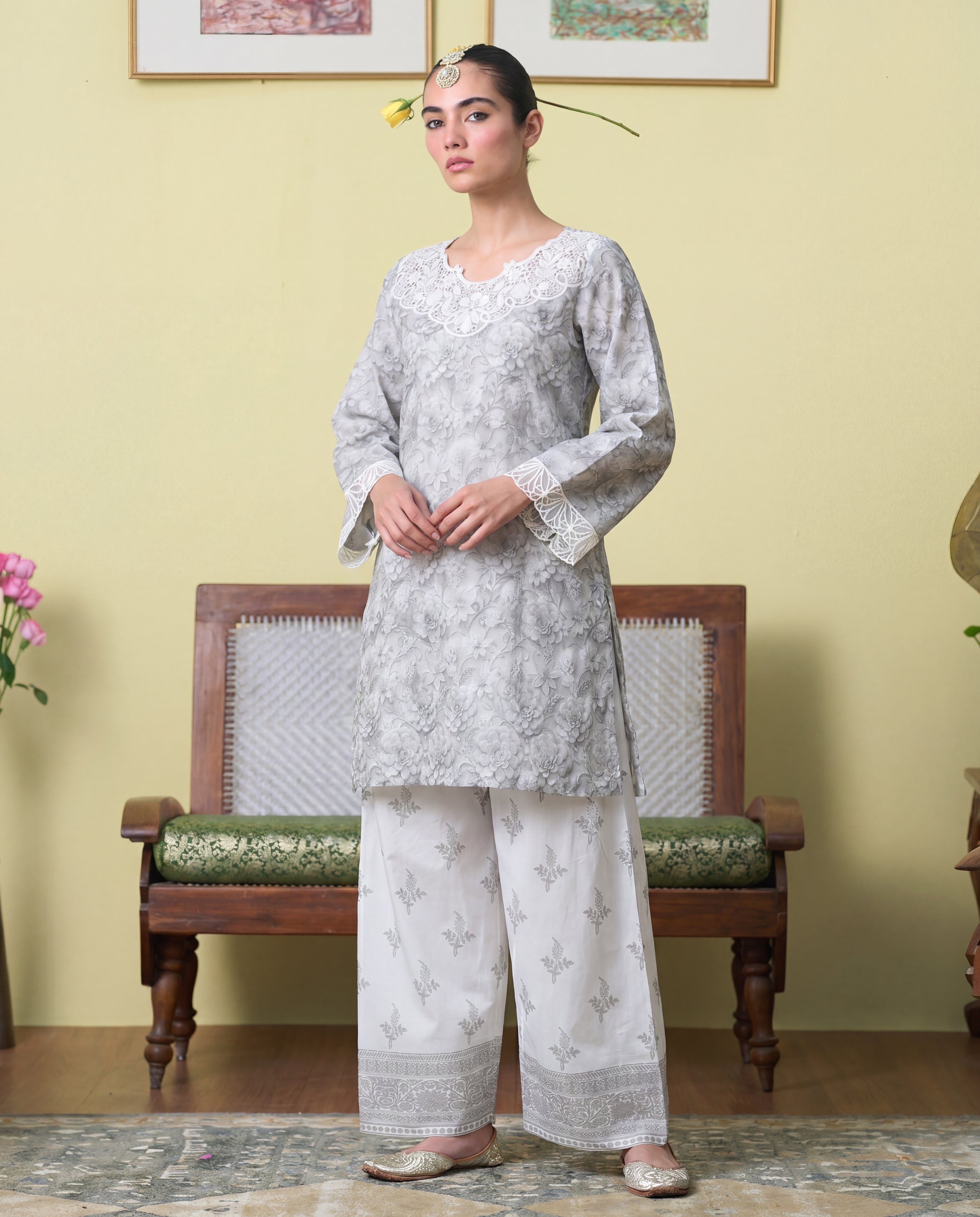 Sahibas by Mirza