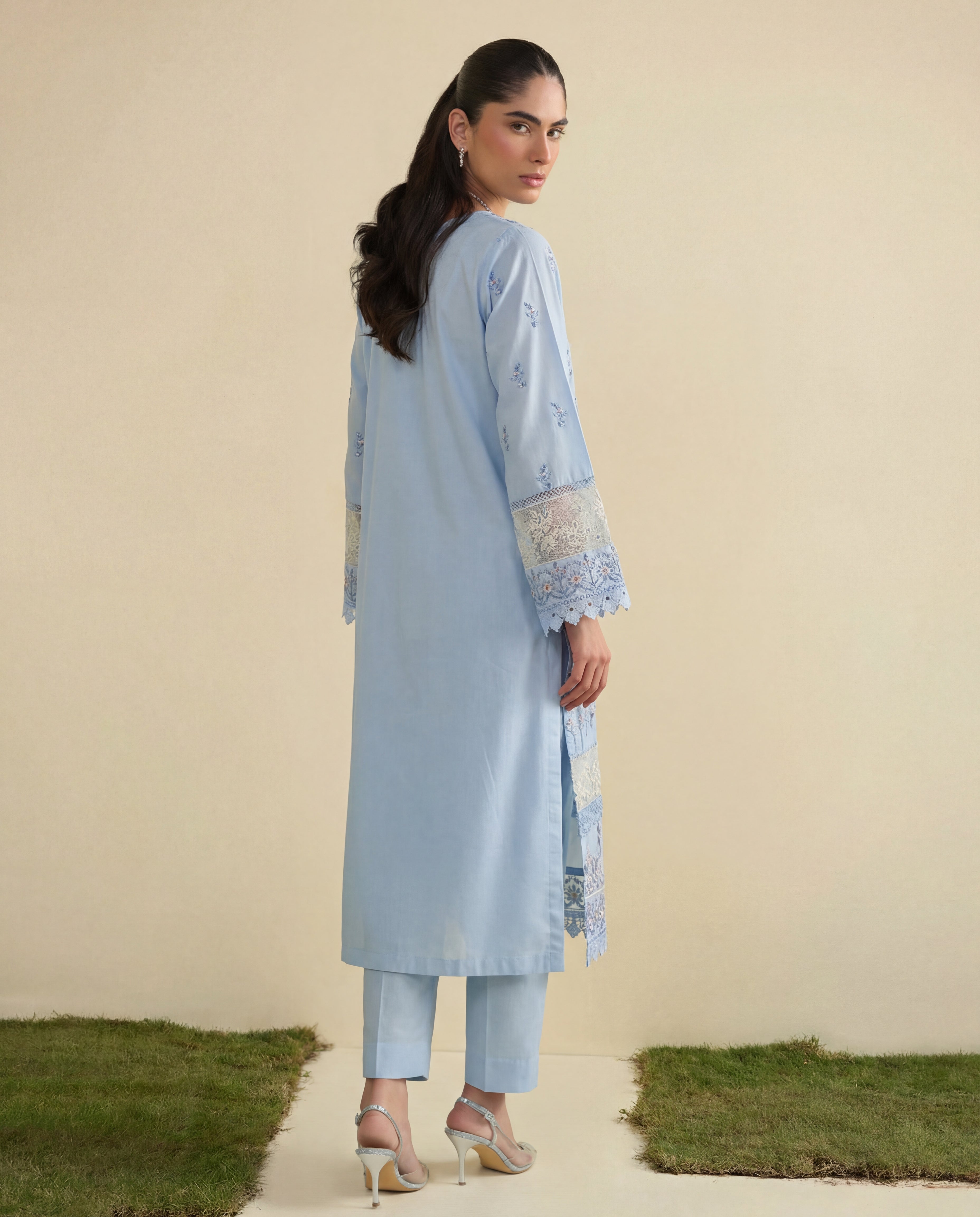 Sahibas by Mirza