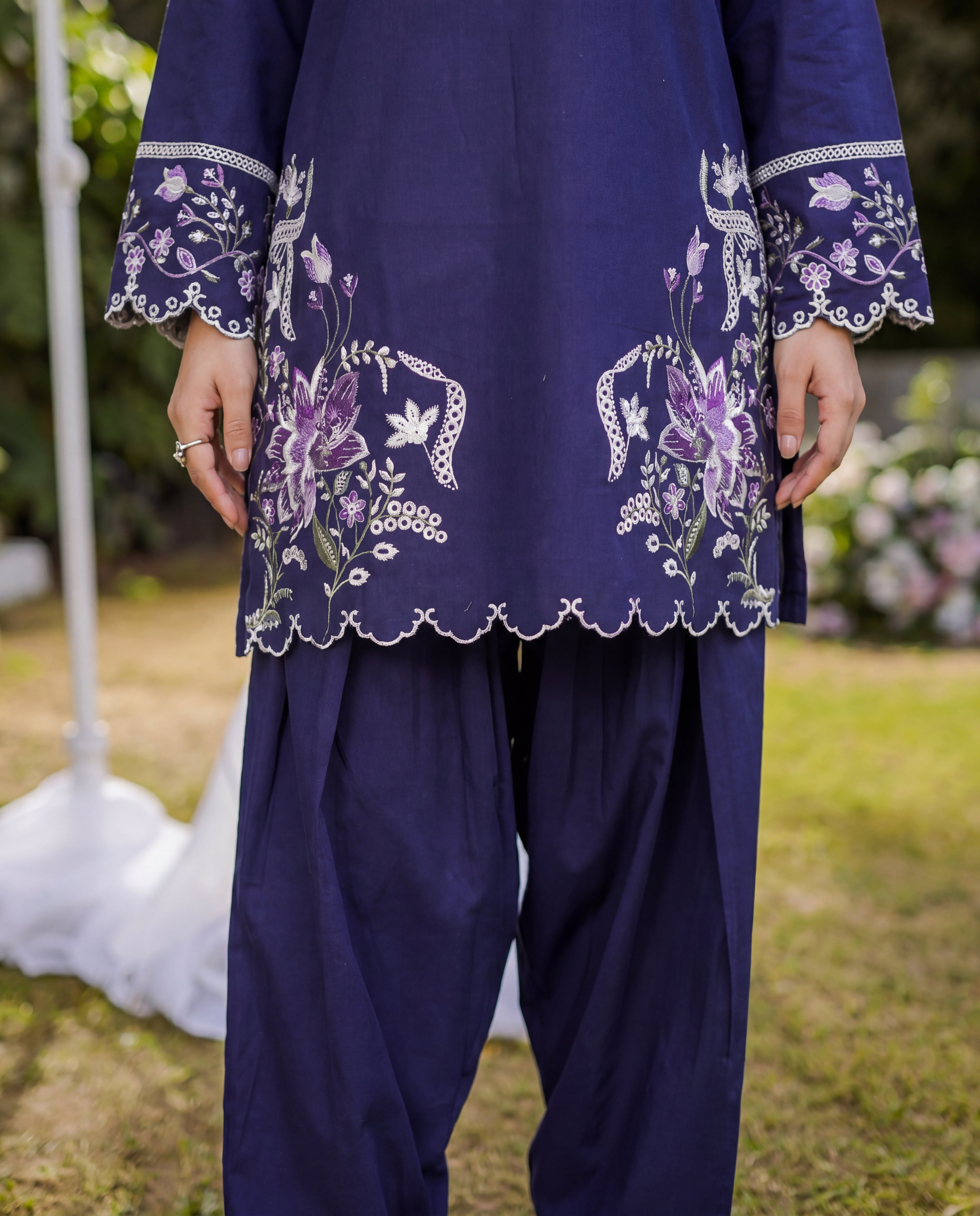 Sahibas by Mirza